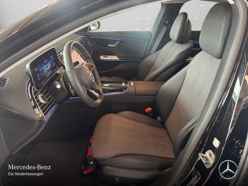 Mercedes-Benz E 300 e 4M Hybrid Avantgarde 360° Pano Distr. LED — photo 11