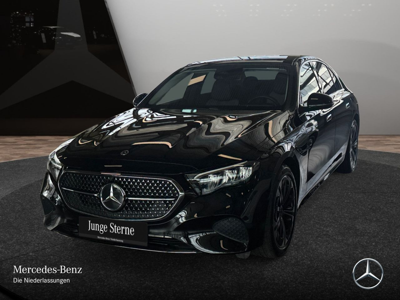 Mercedes-Benz E 300 e 4M Hybrid Avantgarde 360° Pano Distr. LED — photo 2