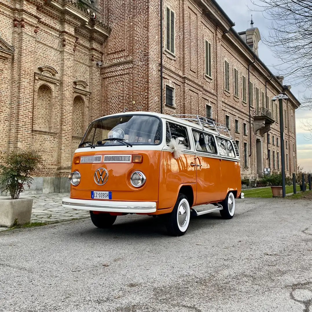 Volkswagen T2 9 posti - 1