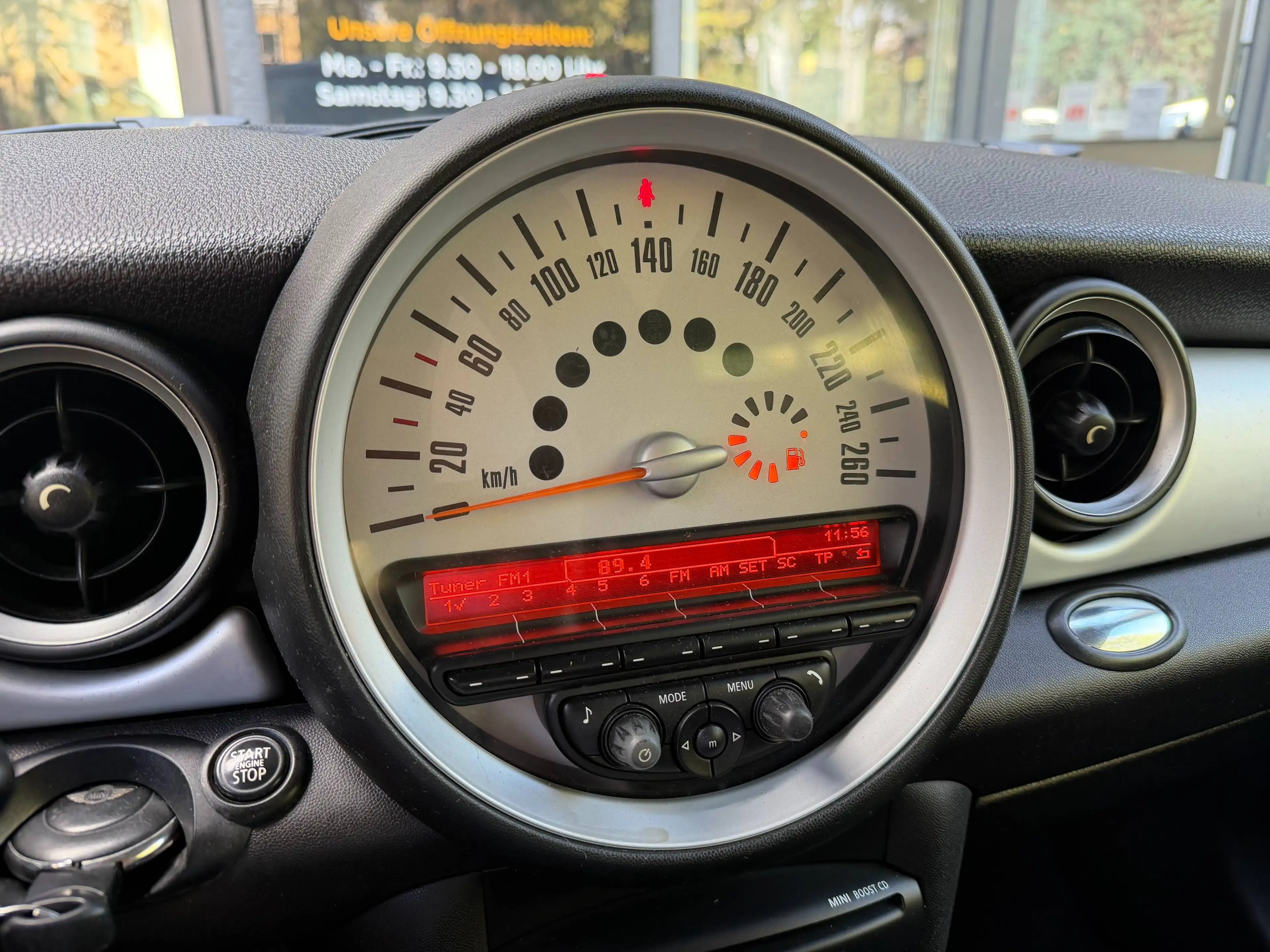 MINI One /2HAND/S-HEFT/TÜV/KLIMA/SERVO/ALLWETTER/CD/RADIO — photo 9