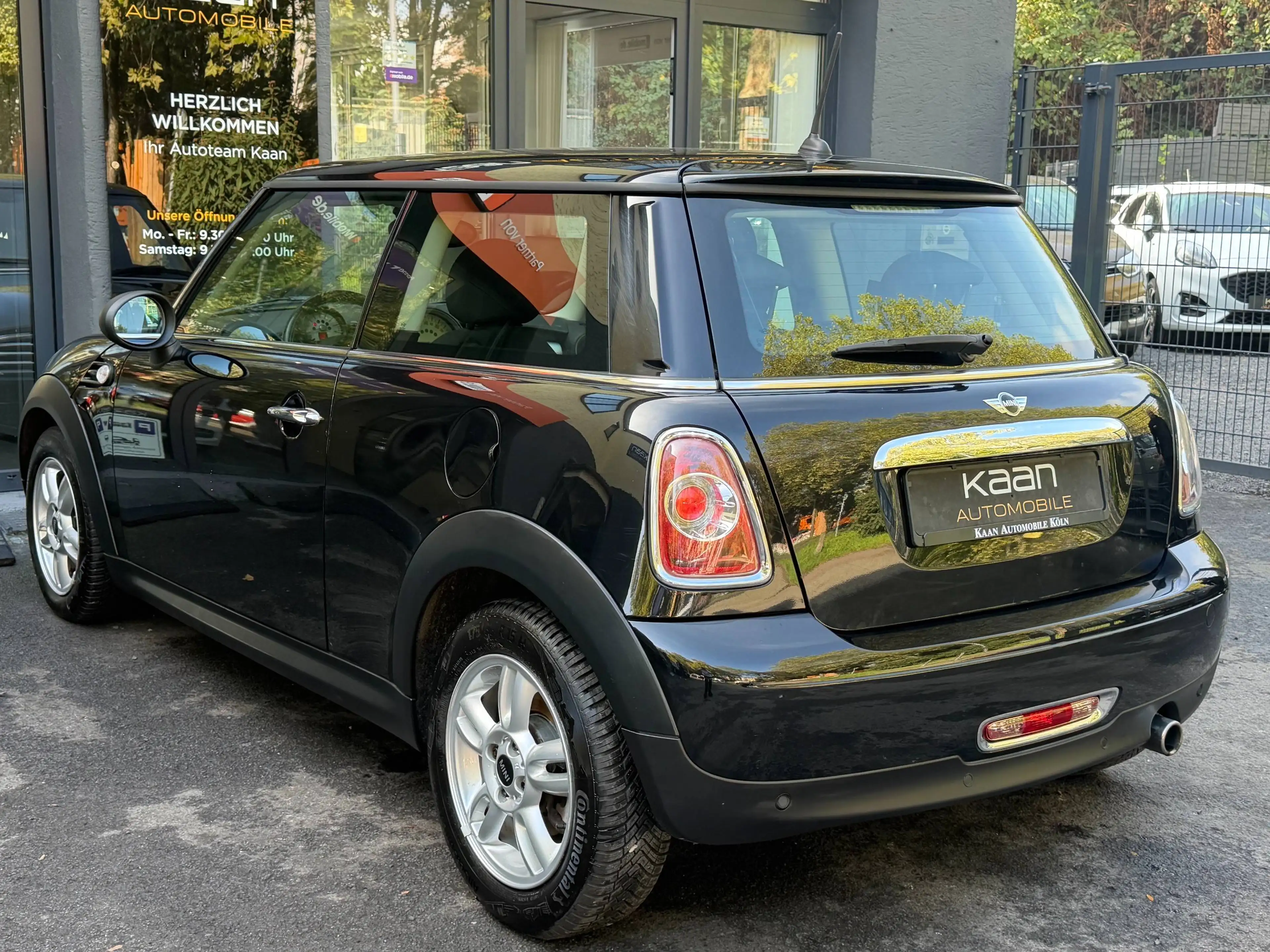 MINI One /2HAND/S-HEFT/TÜV/KLIMA/SERVO/ALLWETTER/CD/RADIO — photo 6