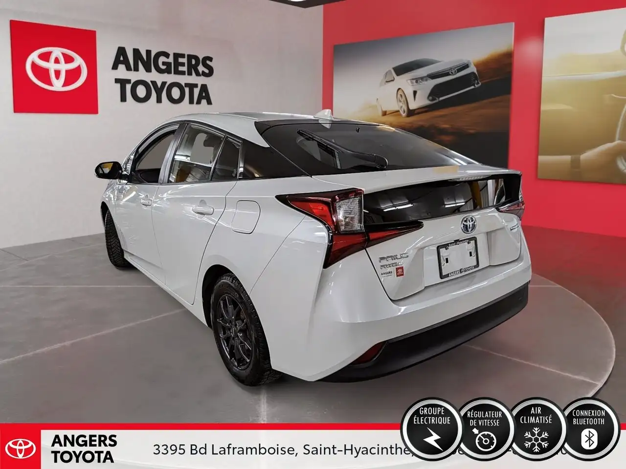 Toyota Prius снимка Toyota Prius