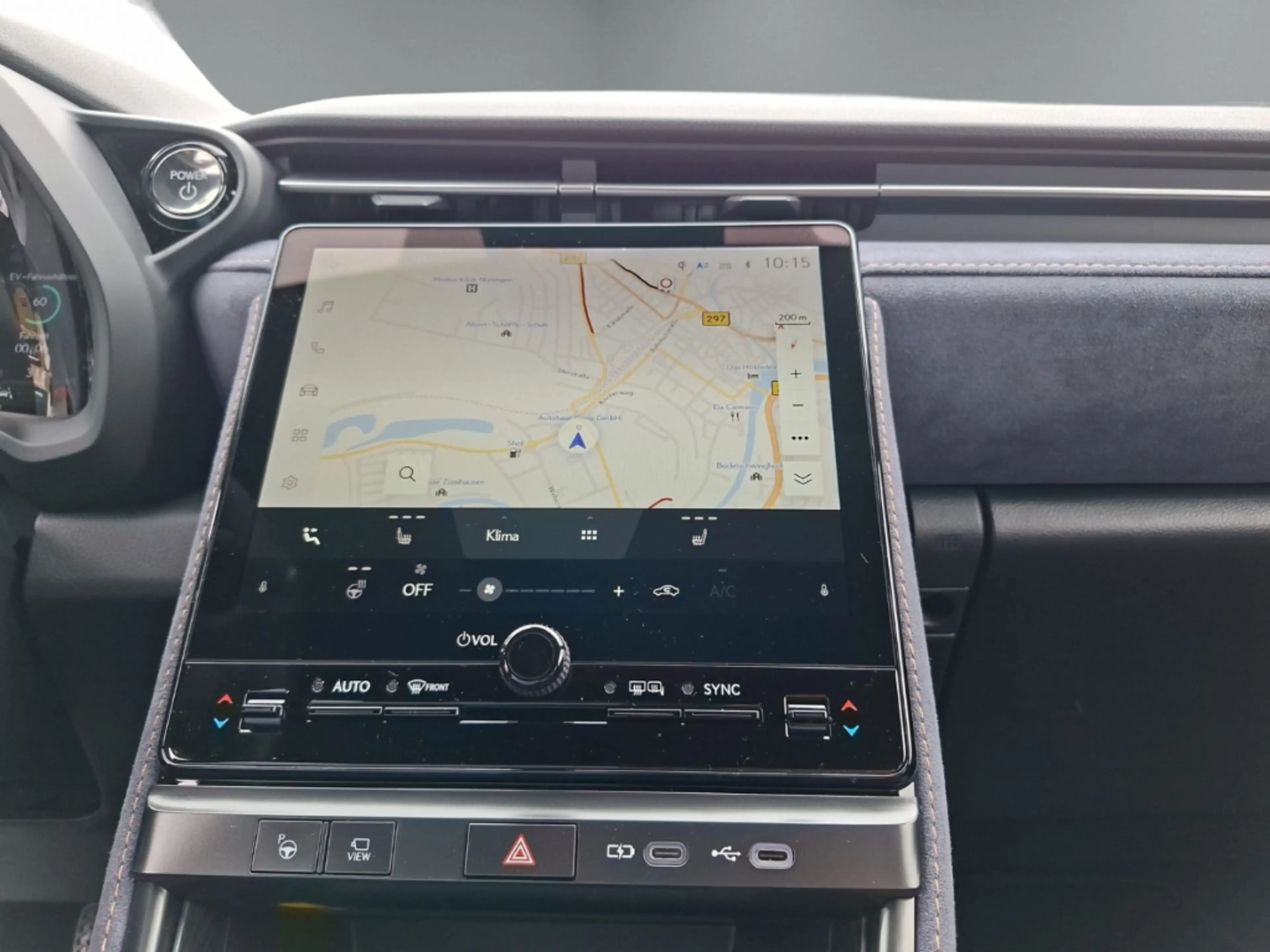 Lexus LBX FWD Cool HUD Navi Digitales Cockpit Memory Sitze S — photo 15