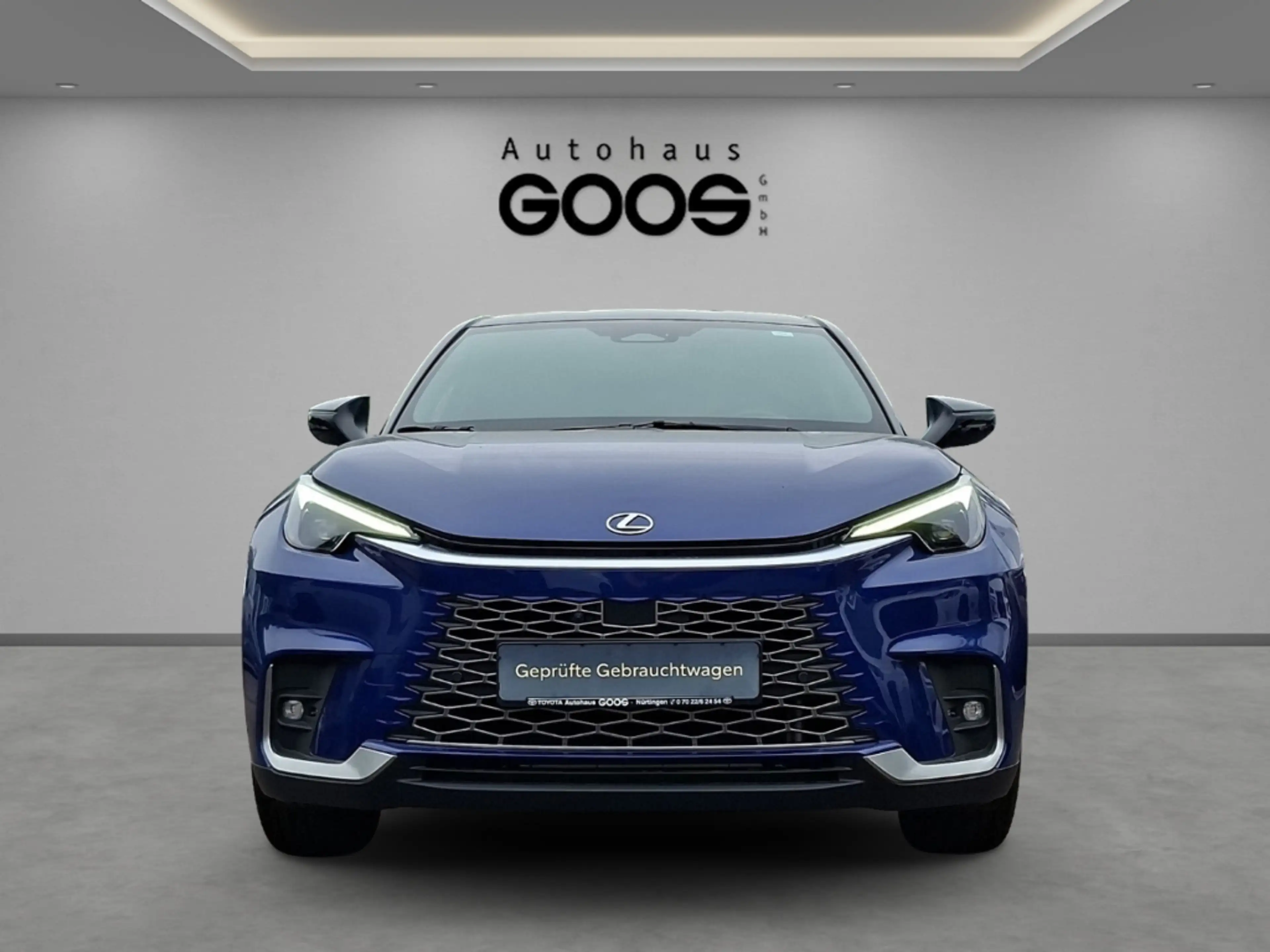 Lexus LBX FWD Cool HUD Navi Digitales Cockpit Memory Sitze S — photo 8