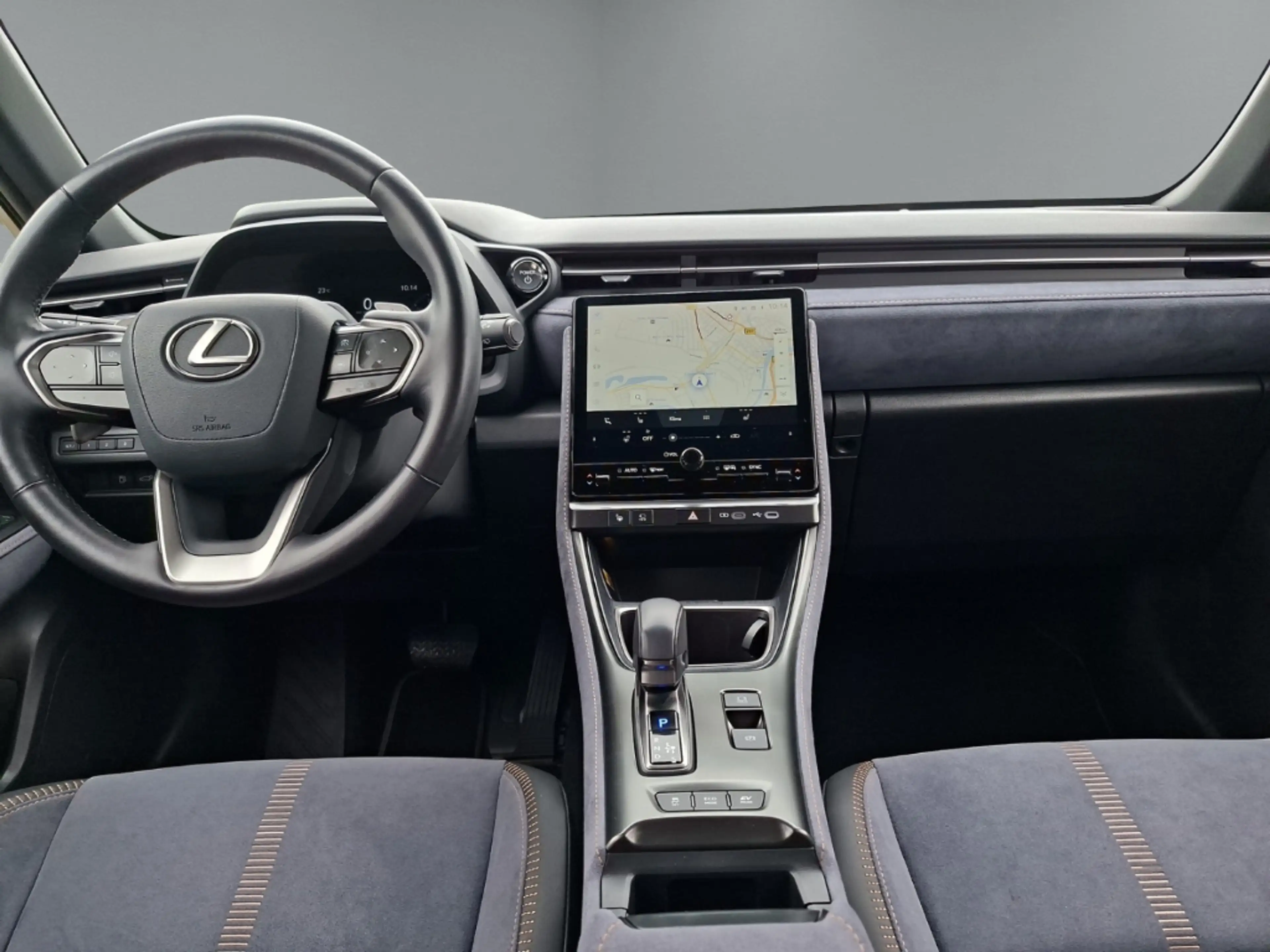 Lexus LBX FWD Cool HUD Navi Digitales Cockpit Memory Sitze S — photo 13