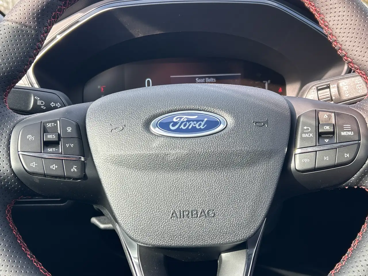 Ford Escape снимка Ford Escape