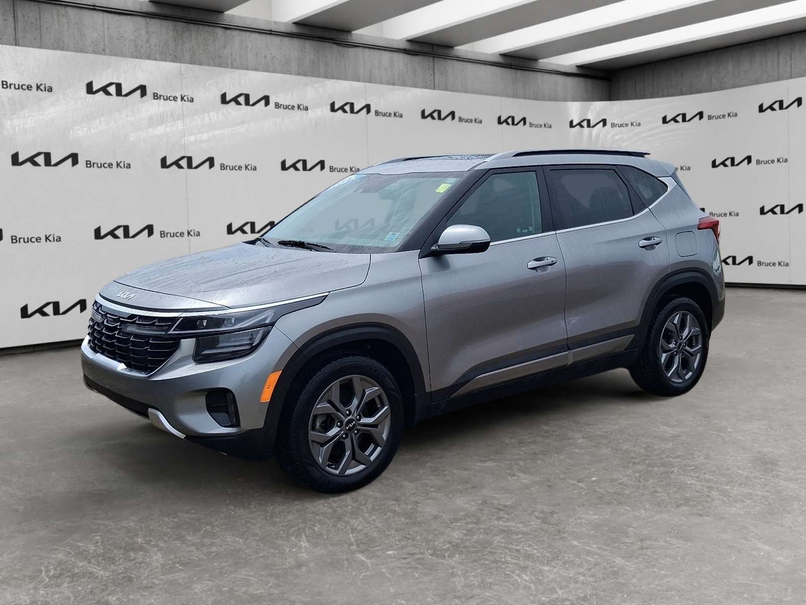 Gray 2025 Kia Seltos SUV / Crossover All-Wheel Drive Automatic