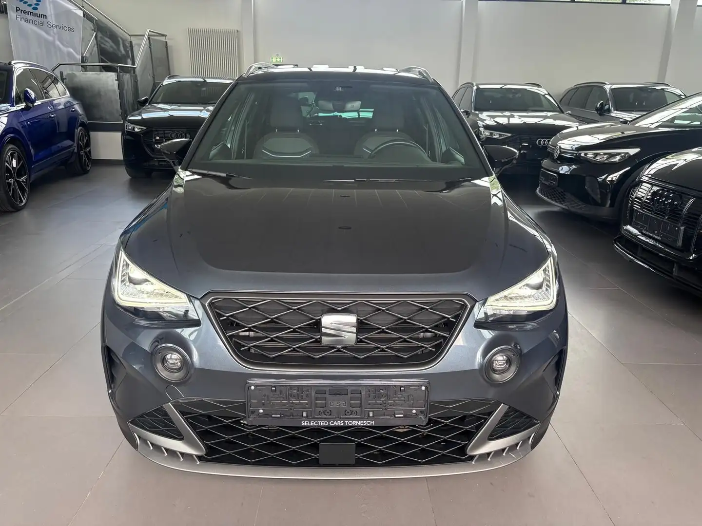 SEAT Arona FR-Line 1.0 TSI DAB/LED/PDC/ACC/17 Grau - 2