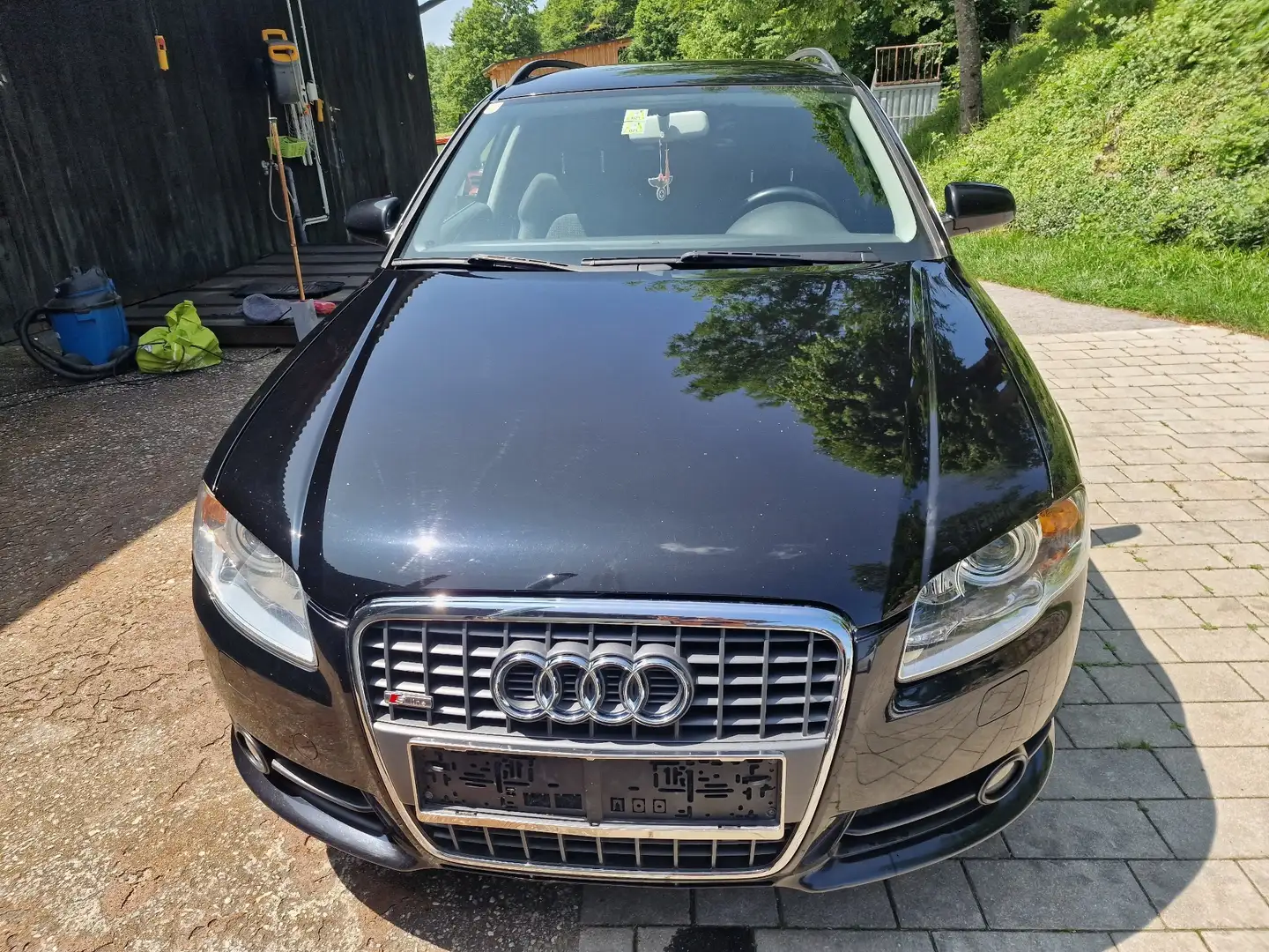 Audi A4 Avant 3,0 TDI V6 quattro DPF - 2