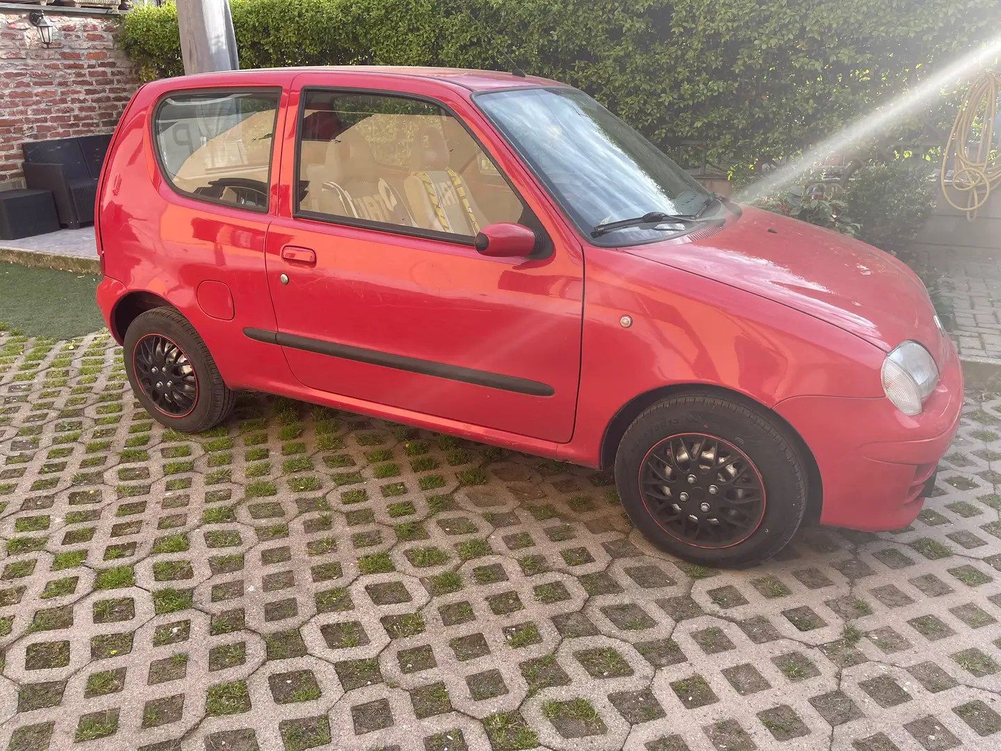 Fiat 600 Rot - 1