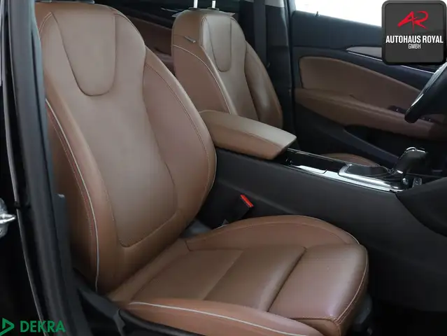 Opel Insignia view 11