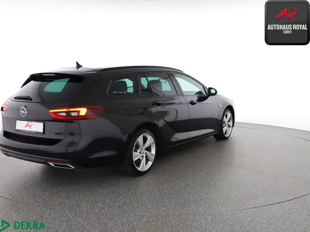 Opel Insignia view 5
