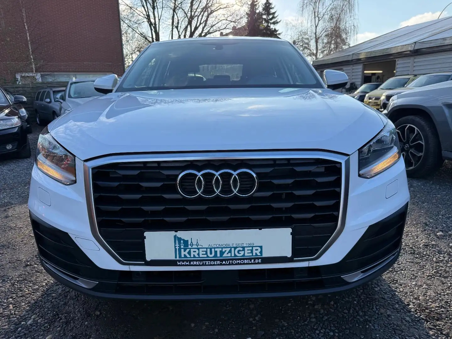 Audi Q2 ultra Weiß - 2