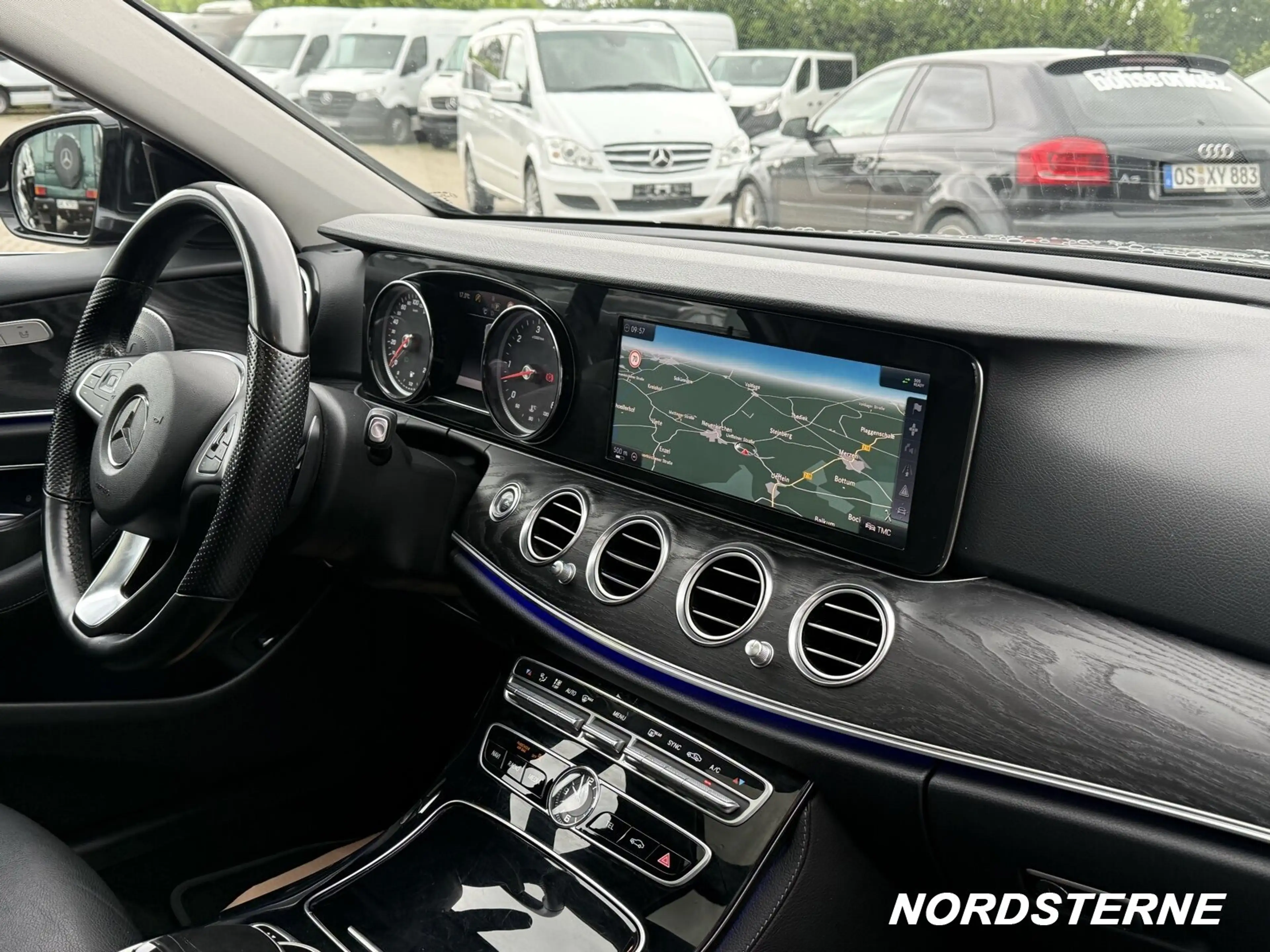 Mercedes-Benz E 350 E 350 T d EXCLUSIVE COMAND Volleder AHK LED ILS — photo 10