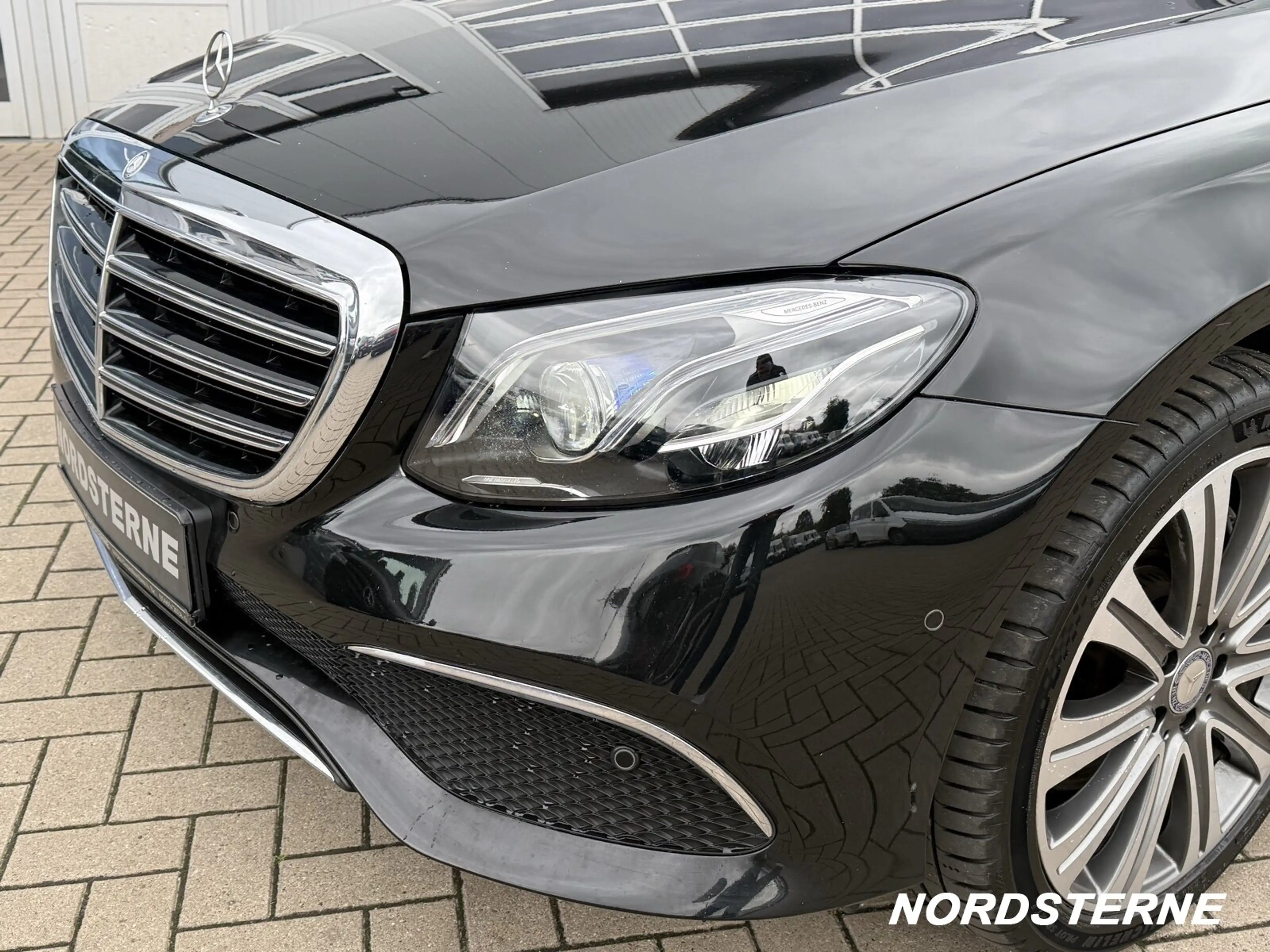 Mercedes-Benz E 350 E 350 T d EXCLUSIVE COMAND Volleder AHK LED ILS — photo 20
