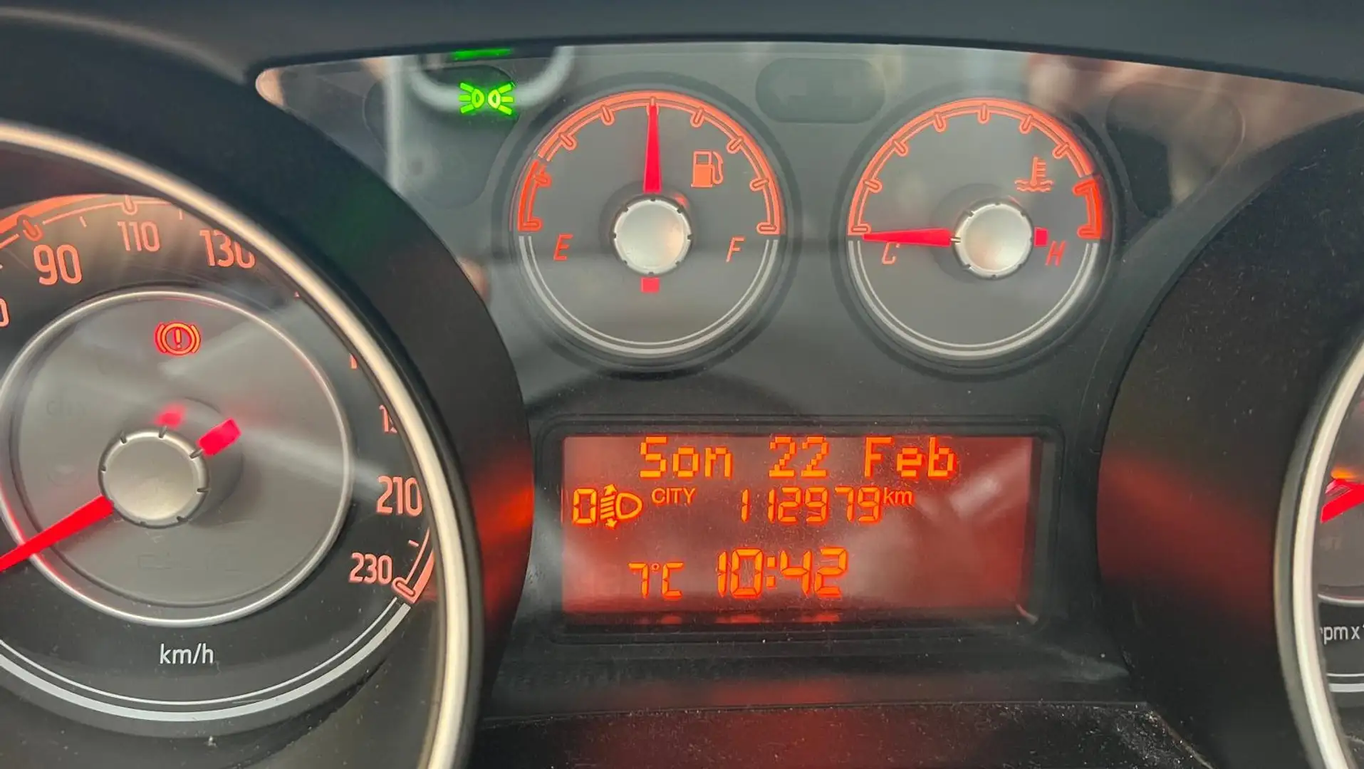 Fiat Punto Punto 1,2 69 Lounge Lounge Schwarz - 2