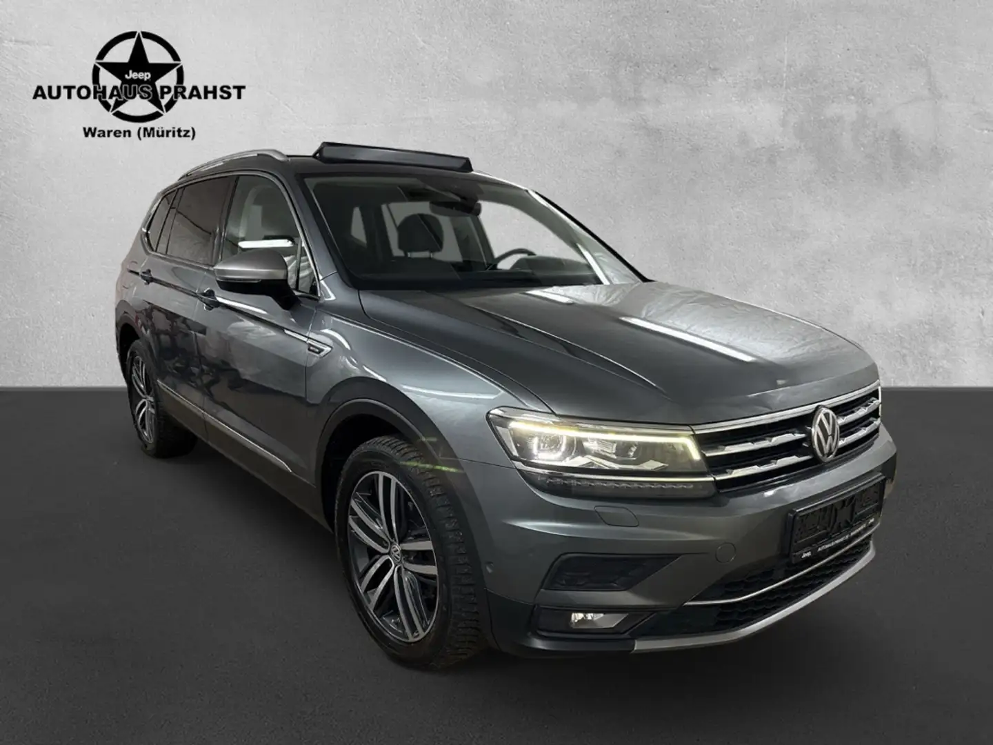 Volkswagen Tiguan Allspace 2.0TDI Highline 4Motion LED 360° Gris - 1