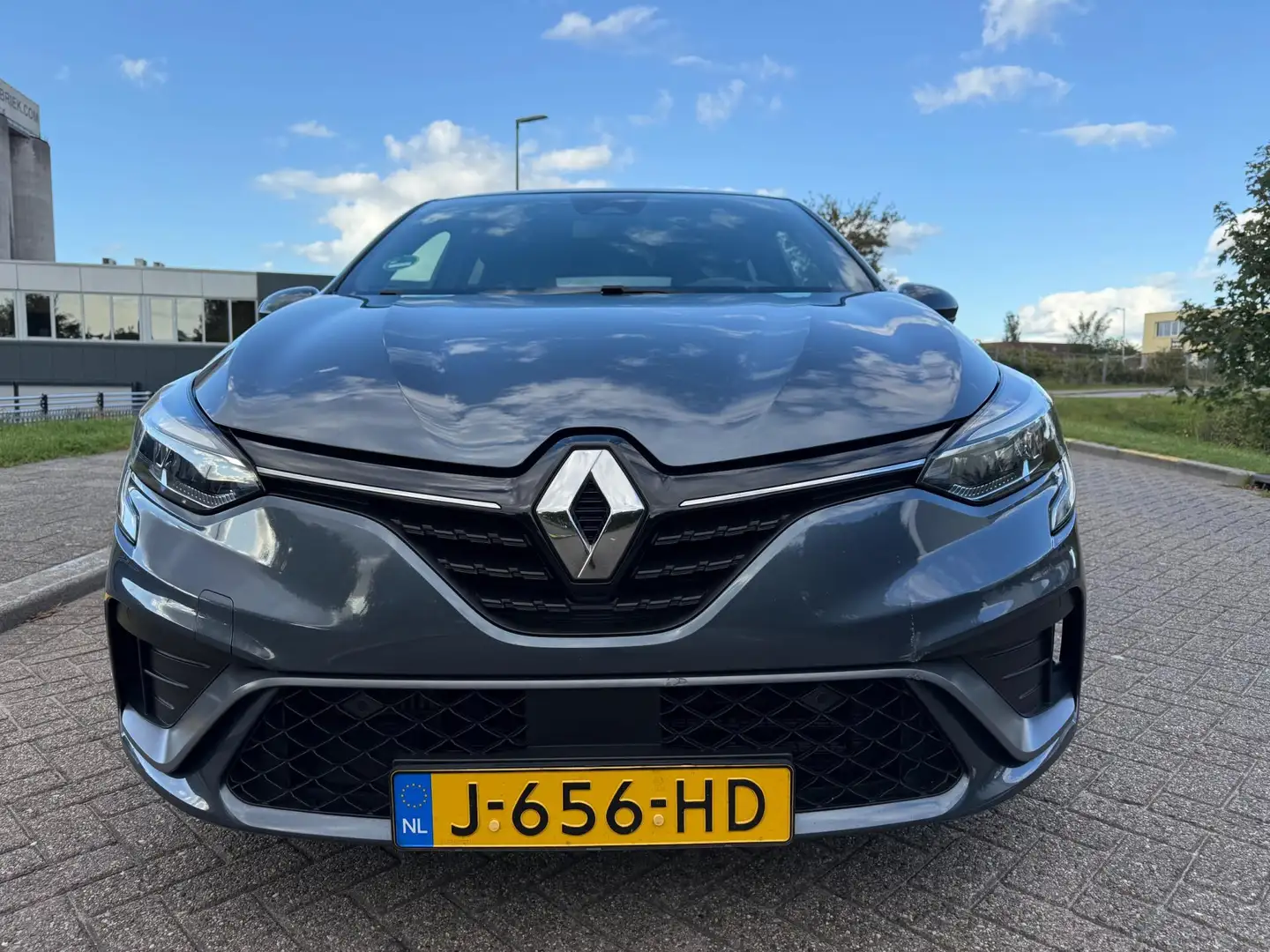 Renault Clio 1.0 TCe R.S. Line Grau - 2