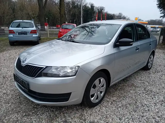 Skoda Rapid/Spaceback Active 1.2i * 1.Hand * Ex-Rentner * INSP+TUV neu