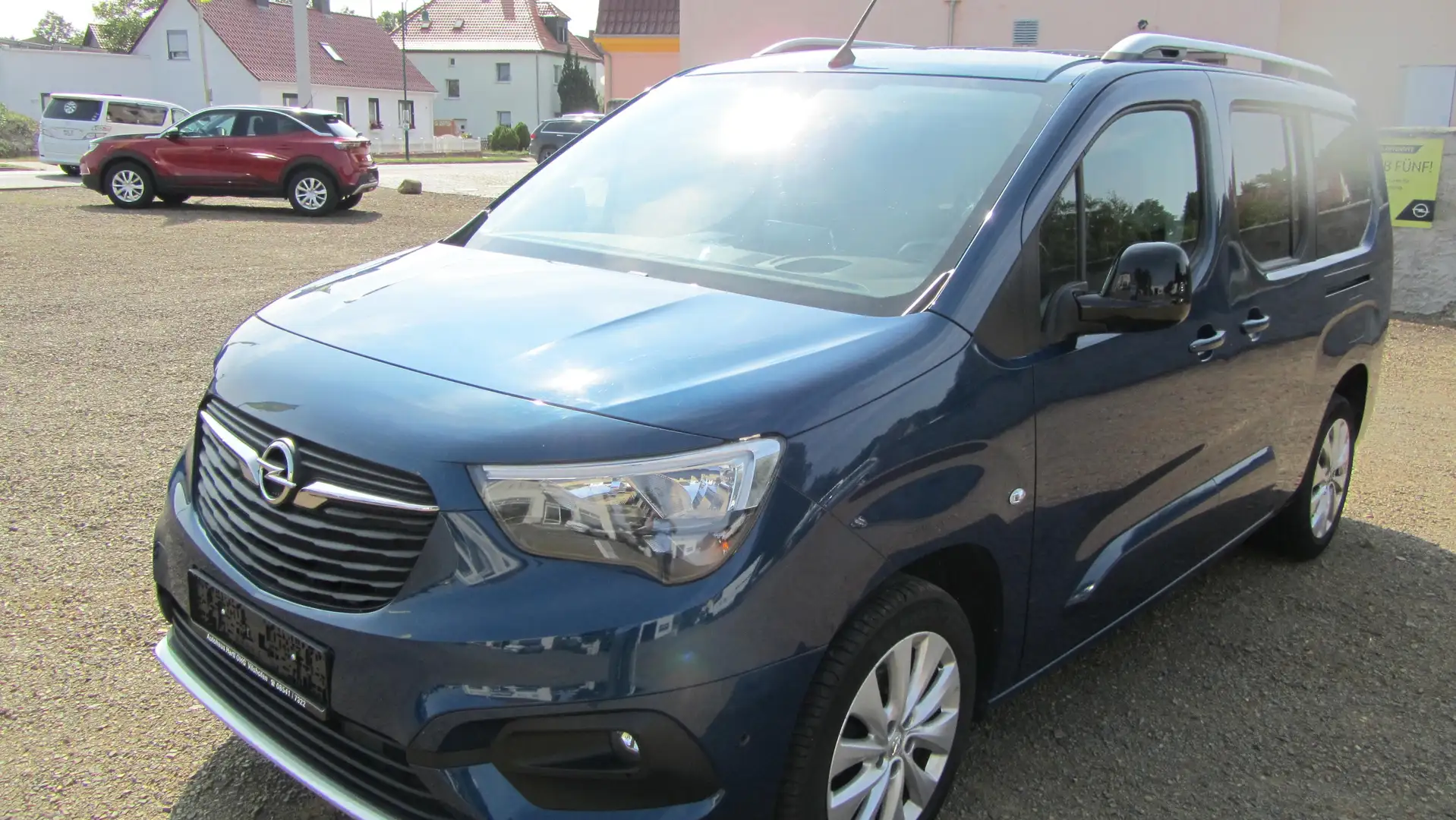 Opel Combo Life XL 1.2 Turbo Start/Stop Automatik Ultimate Blau - 2