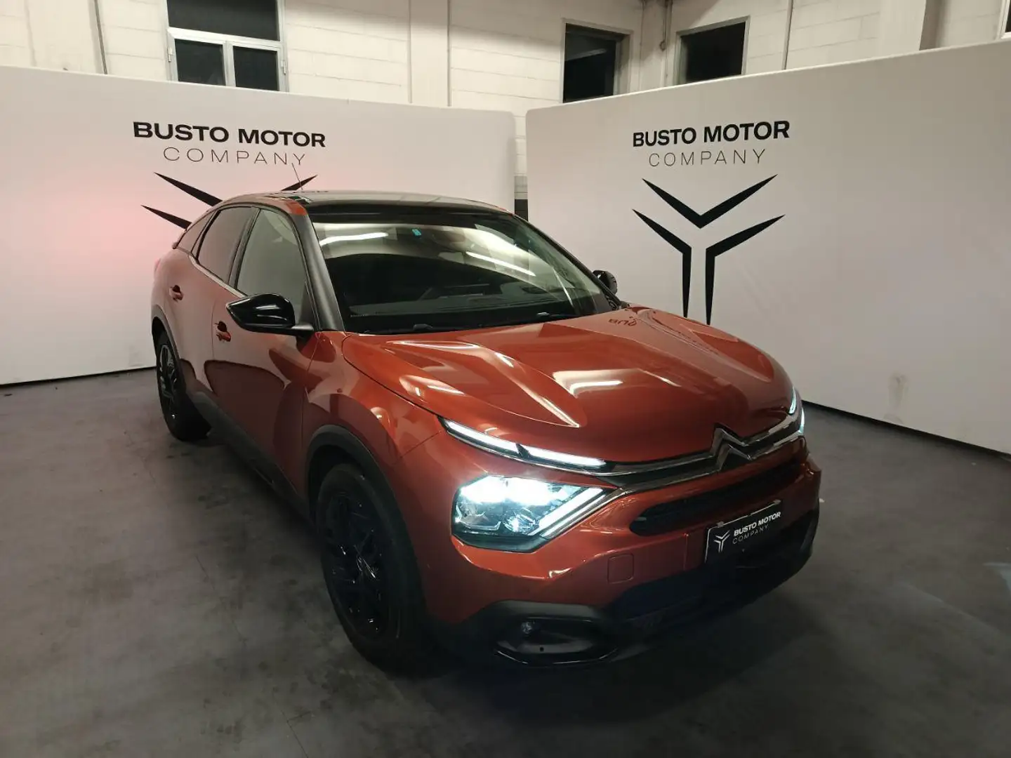 Citroen C4 1.6 130CV Auto Shine Tetto Apribile Orange - 1