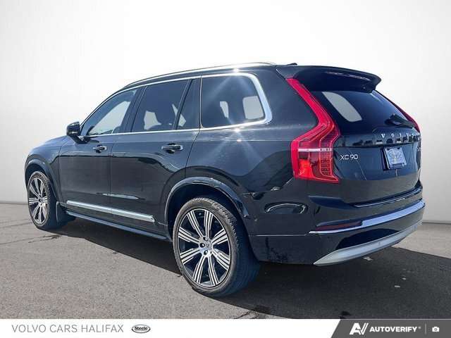 2022 Volvo XC90 Inscription alt 4