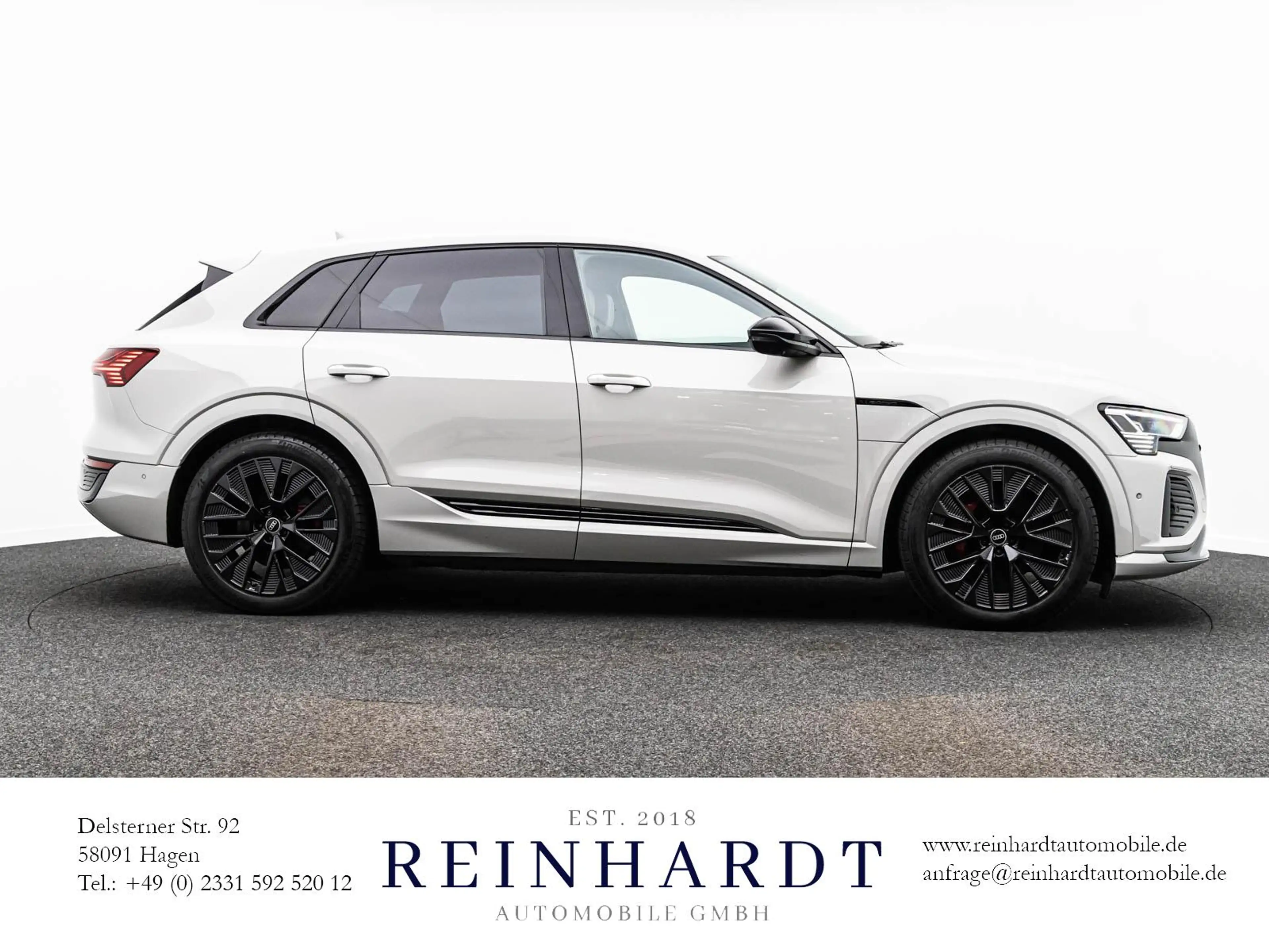 Audi Q8 e-tron 55 2x S LINE 21Z./BLACK ACC/SIDE/360° — photo 8