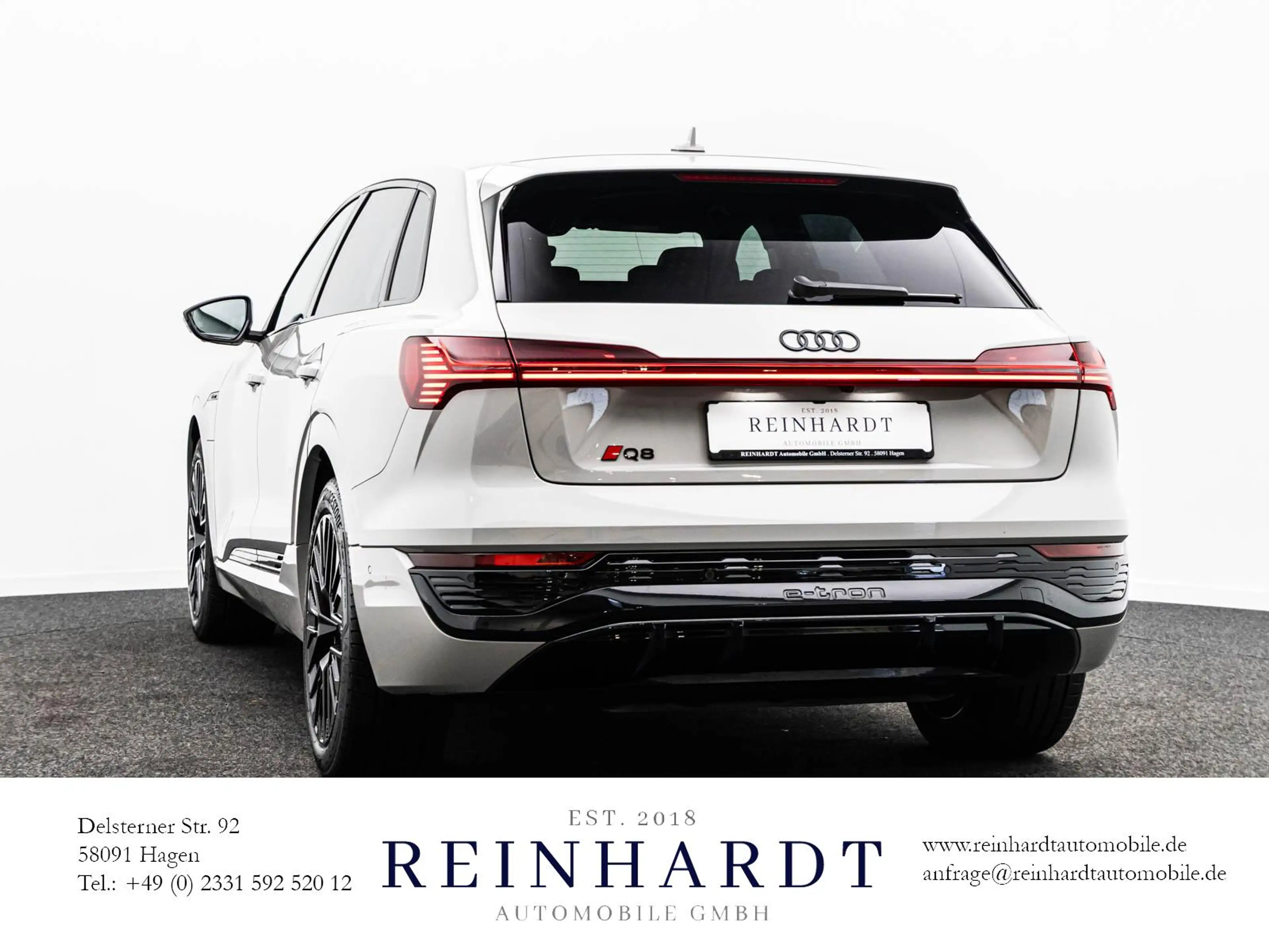 Audi Q8 e-tron 55 2x S LINE 21Z./BLACK ACC/SIDE/360° — photo 11