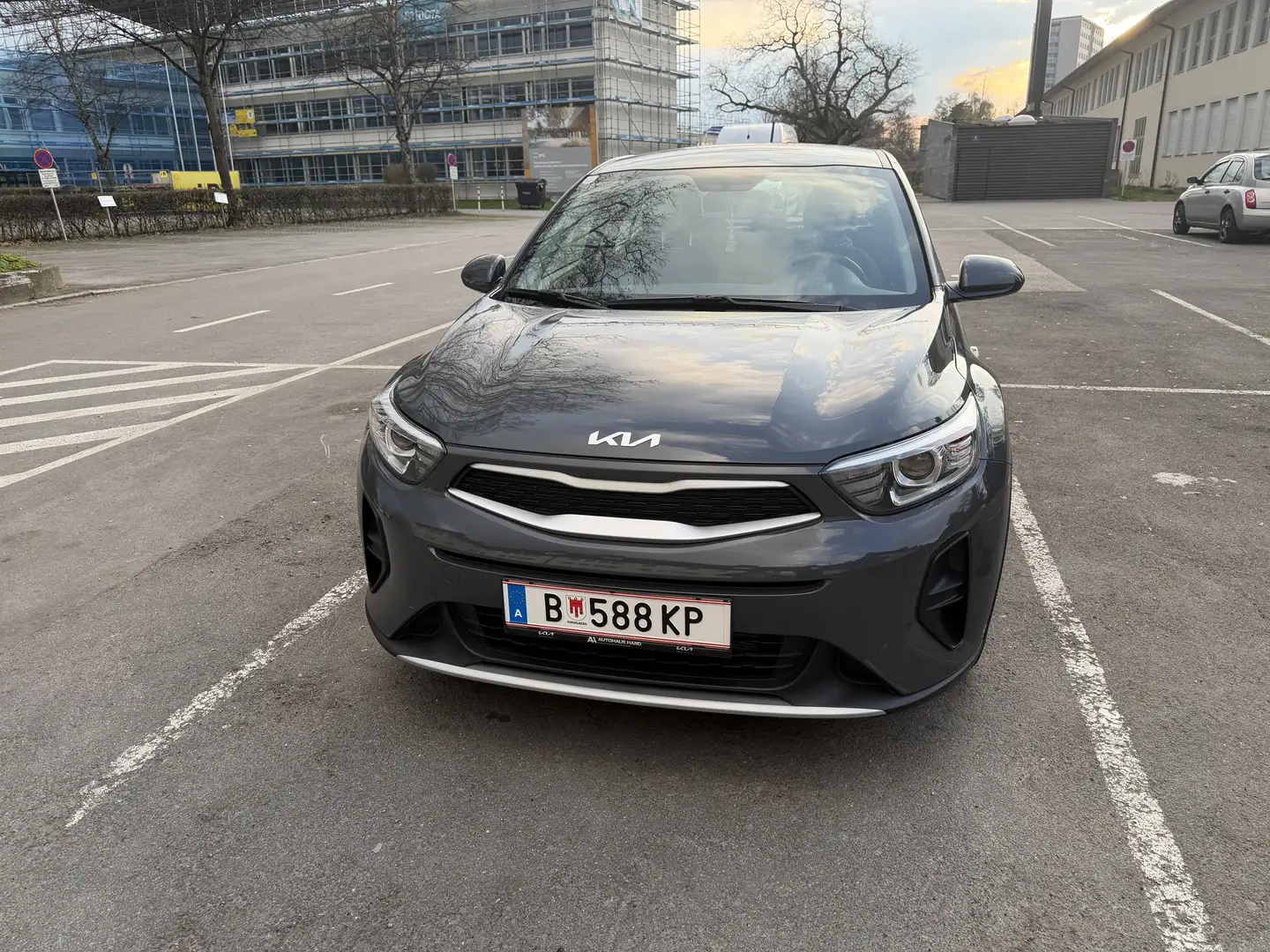 Kia Stonic 1,2 DPI ISG Titan - 1