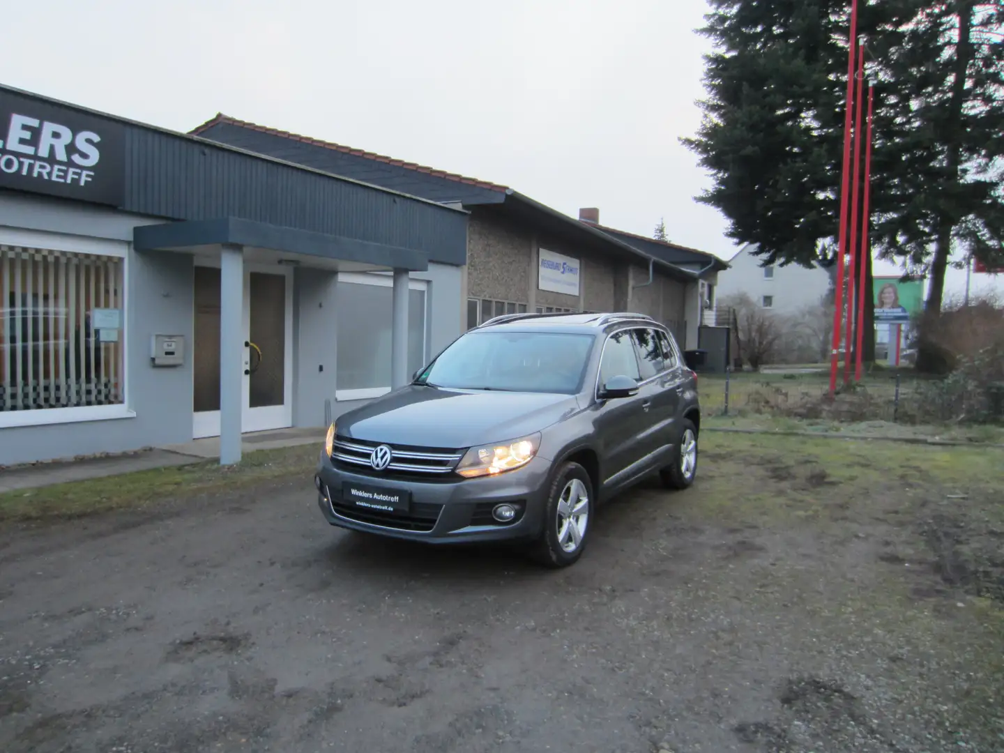 Volkswagen Tiguan Sport 4-Motion (Allrad) Gris - 1