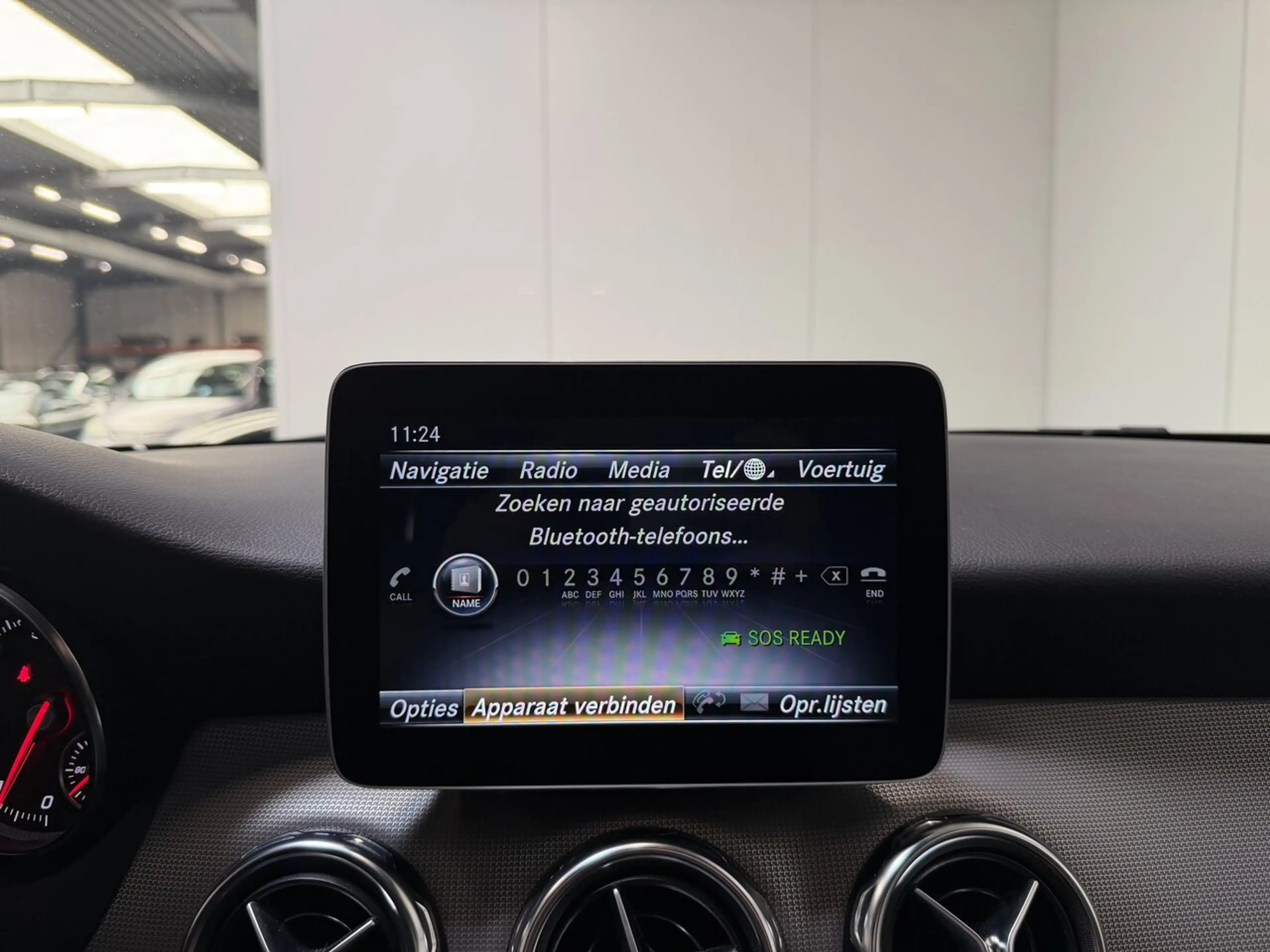 Mercedes-Benz GLA 180 Benzine Man. - Airco - GPS - Topstaat! — photo 15
