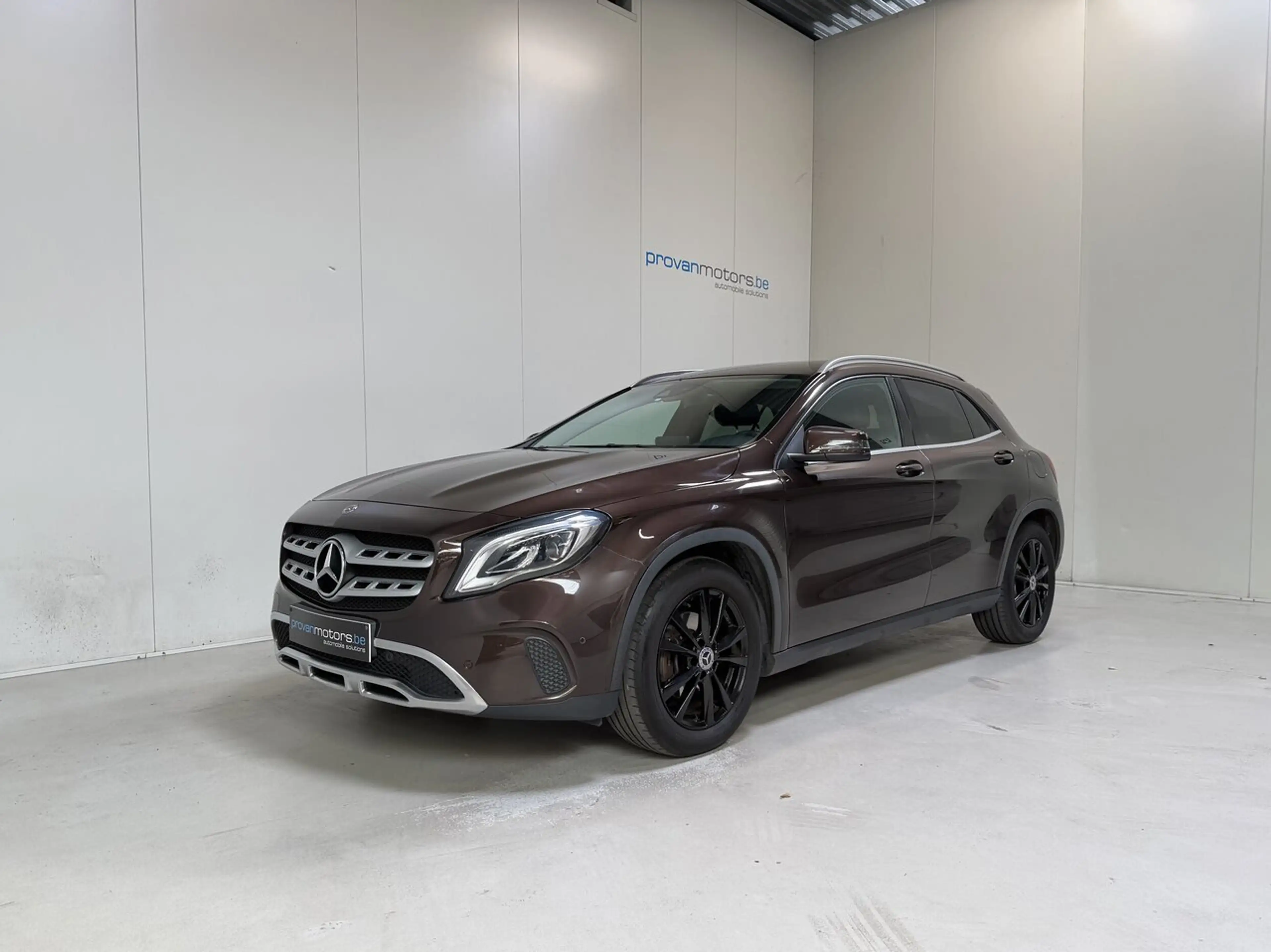 Mercedes-Benz GLA 180 Benzine Man. - Airco - GPS - Topstaat!