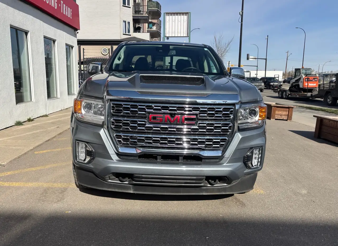 GMC Canyon снимка GMC Canyon