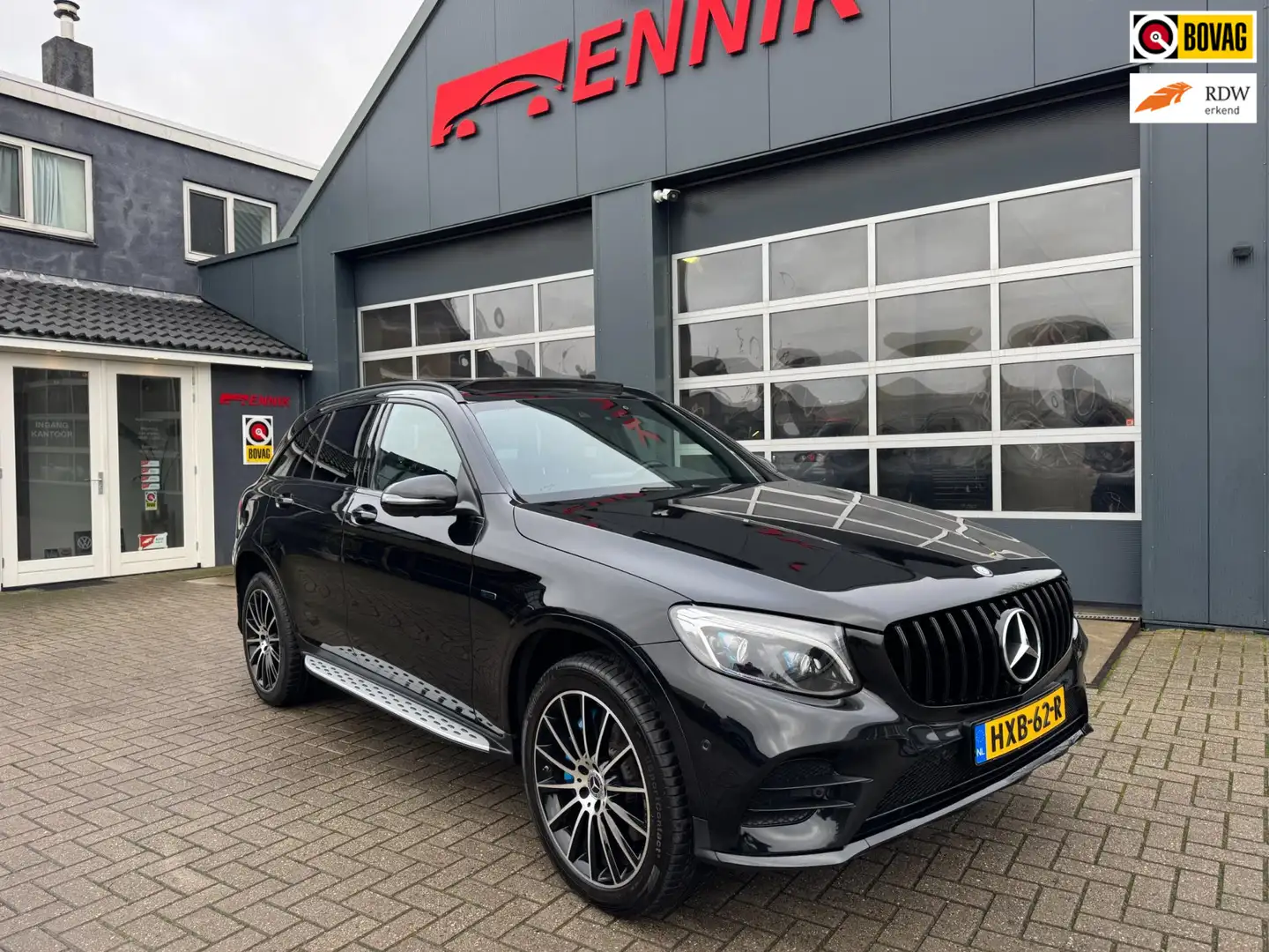Mercedes-Benz GLC 350 350e 4MATIC Prestige AMG / 327PK / Pano / 360 CAM Noir - 1
