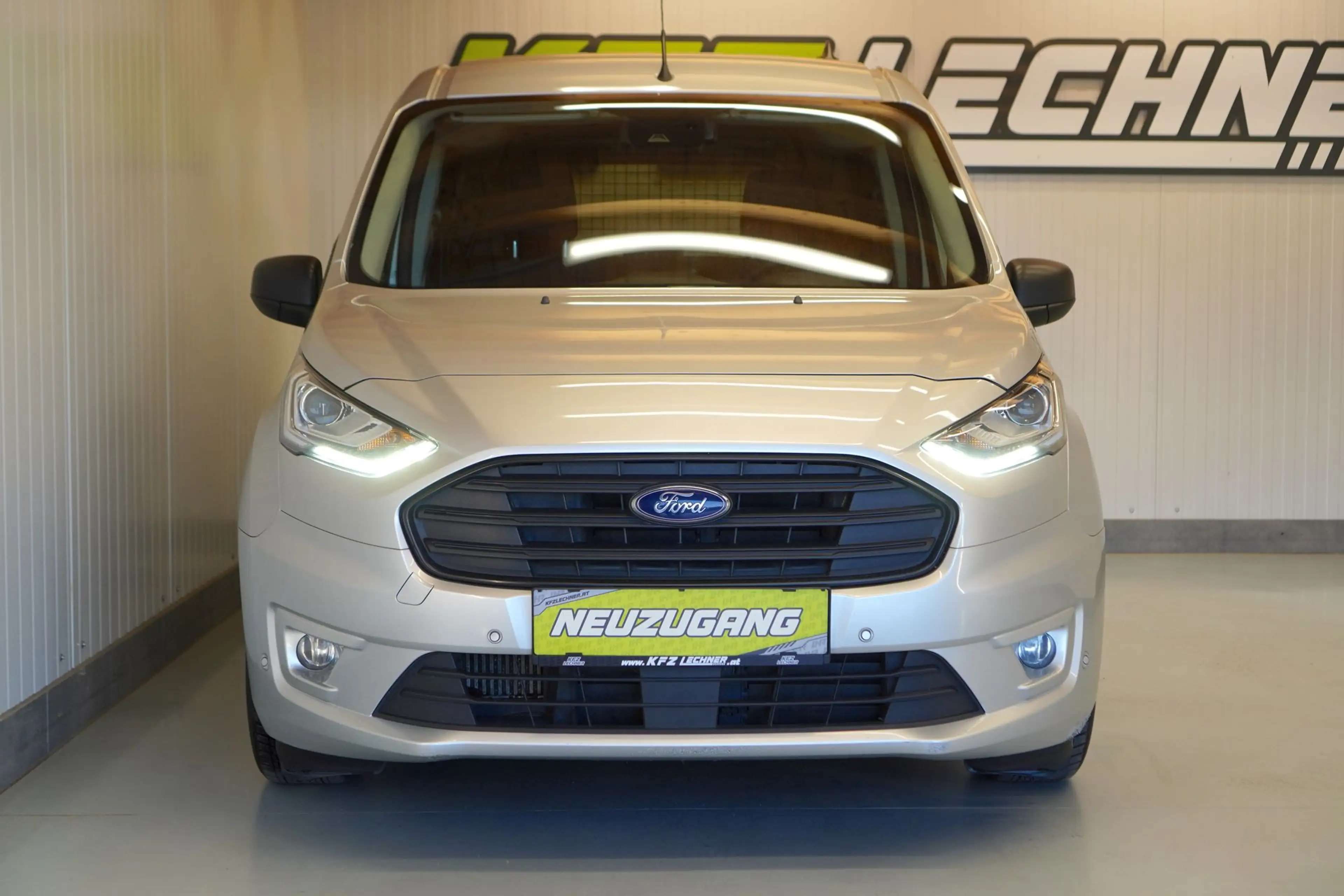 Ford Transit Connect 1.5 EcoBl. 230 L2 "KLIMA*SITZH*TEMP*NAVI" — photo 9