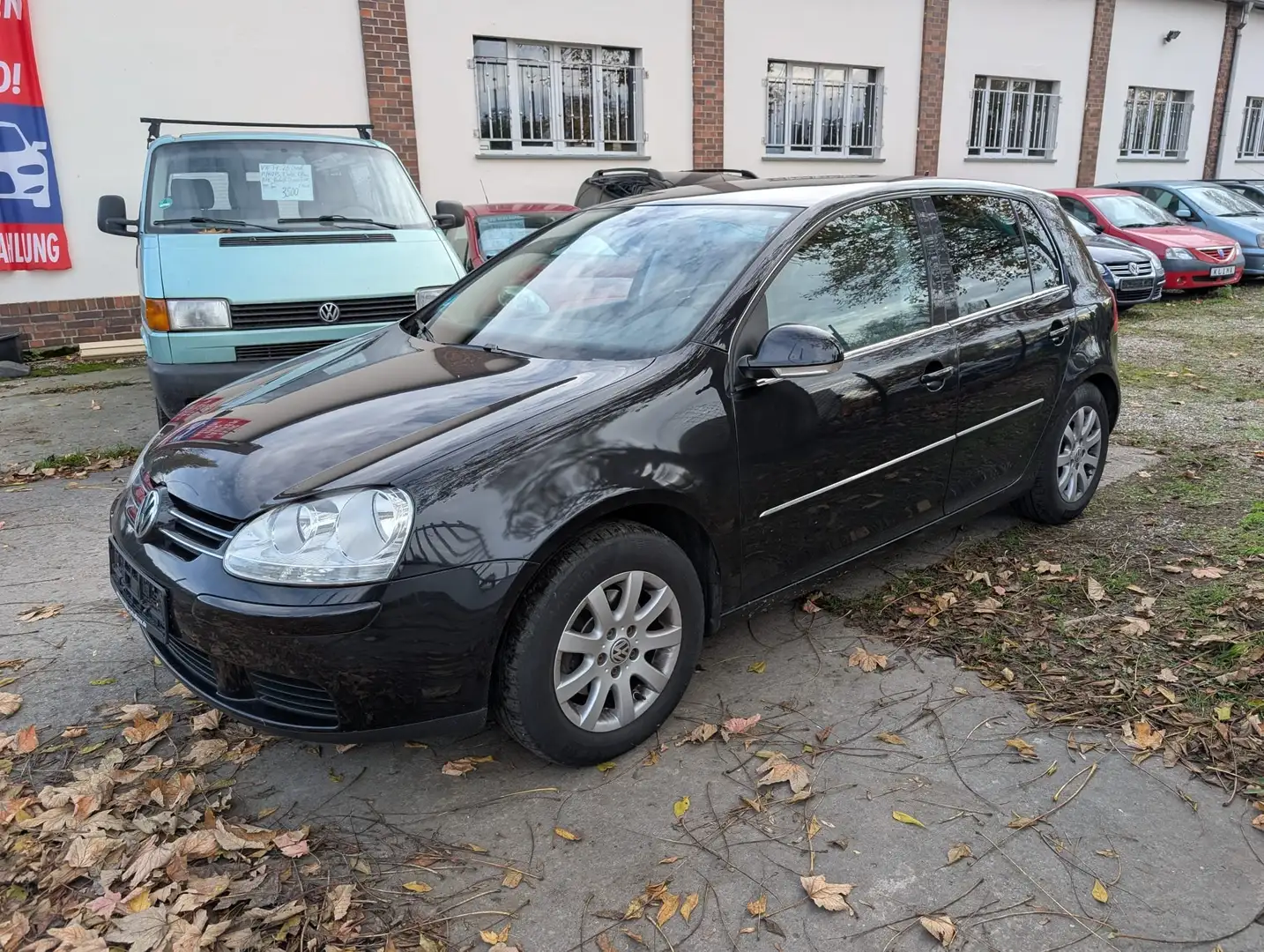 Volkswagen Golf Golf V 5-Türer1.6 Tour,Klima,TÜV 05/2027,NR - 1