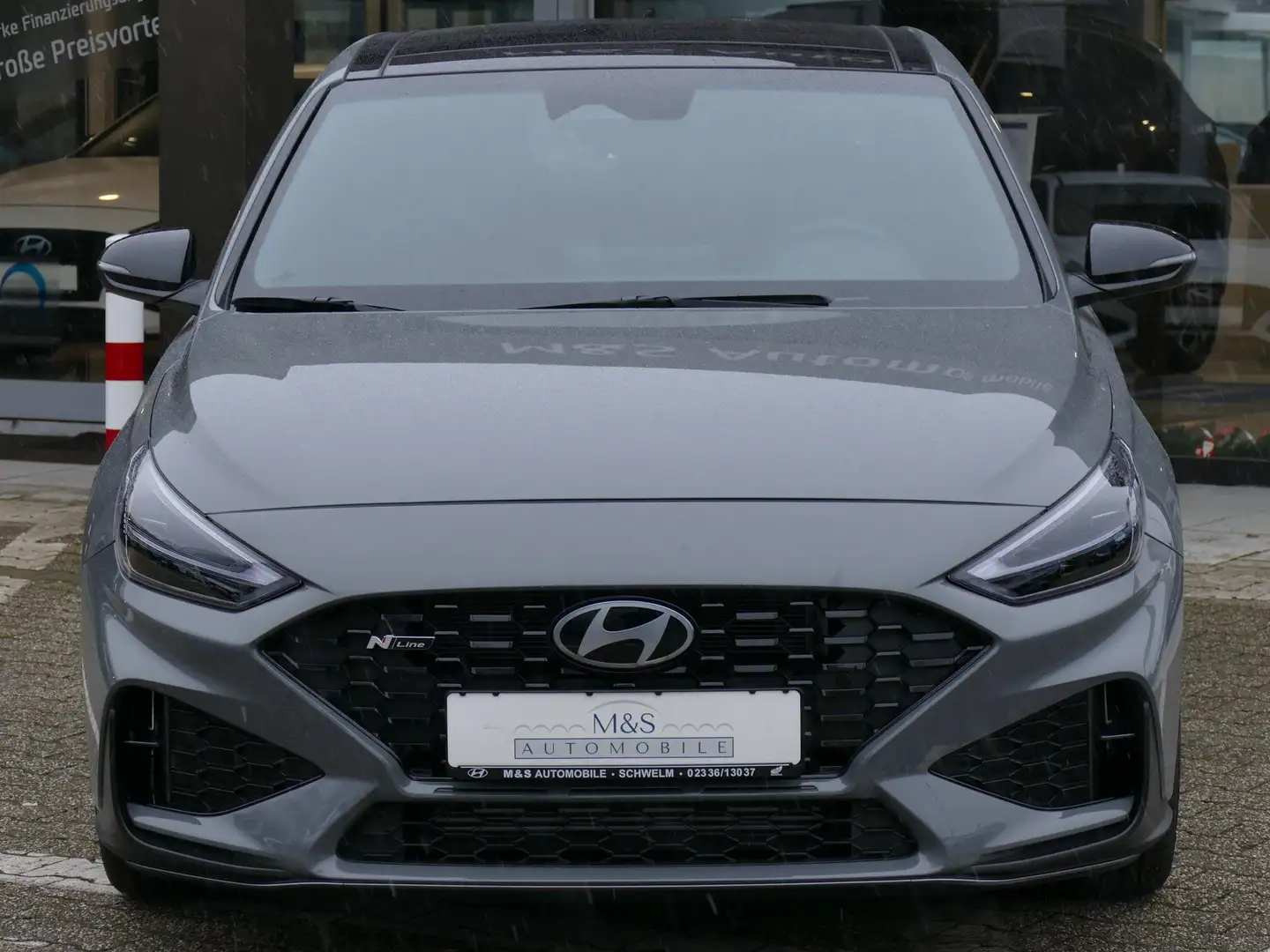 Hyundai i30 1.5 T-GDI 48V-Hybrid N Line*PANORAMA*SITZ PAKET* Grau - 2
