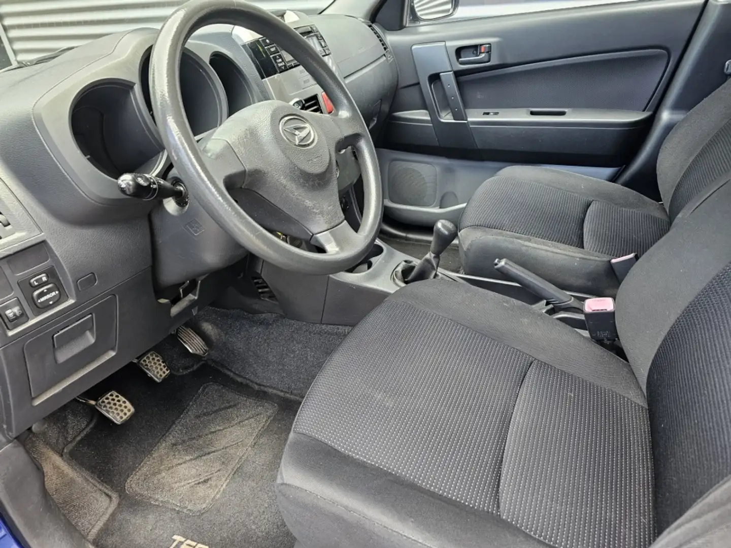 Daihatsu Terios 1.5-16v Expedit. 2WD Blau - 2