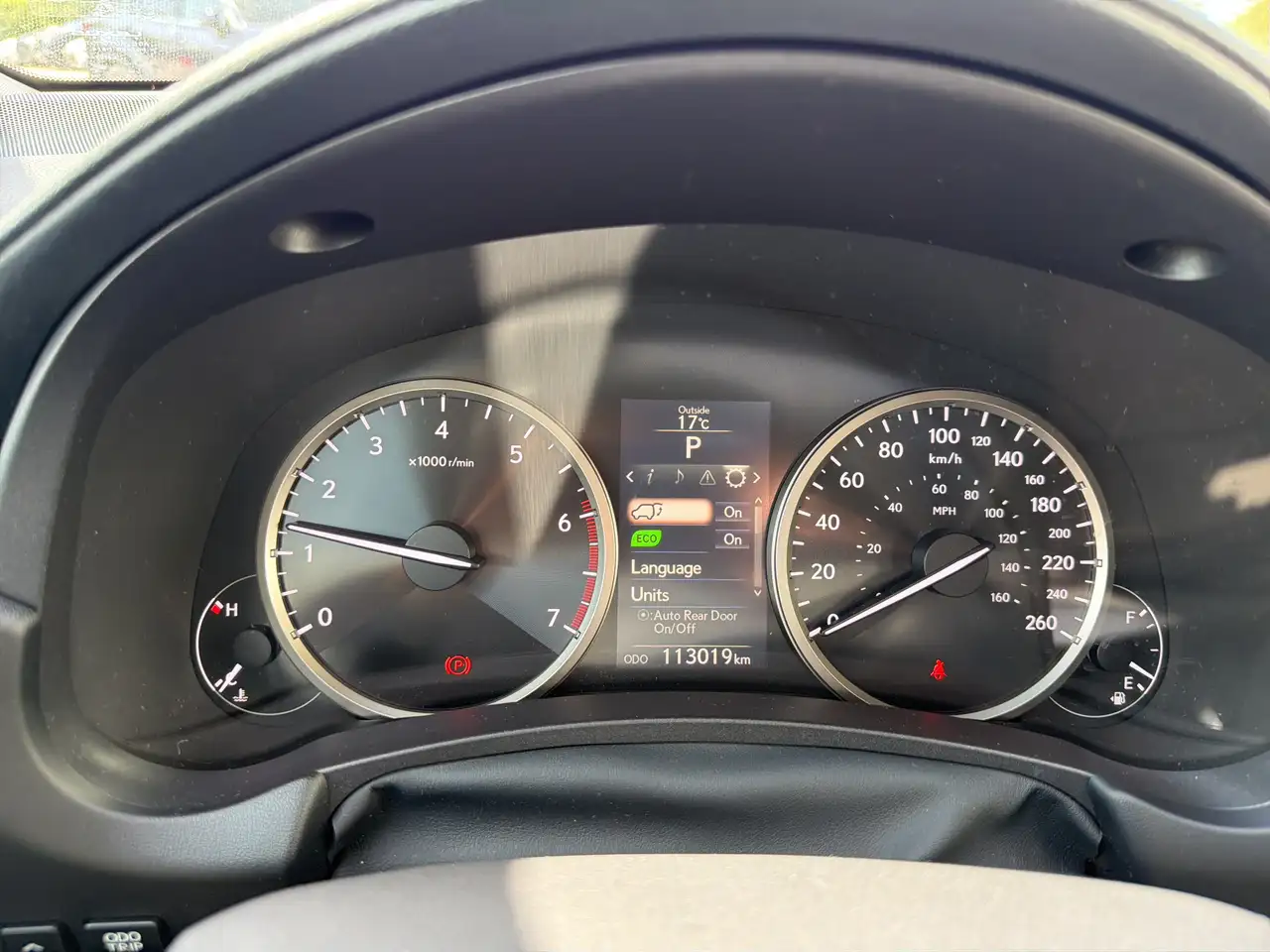 Lexus NX снимка Lexus NX
