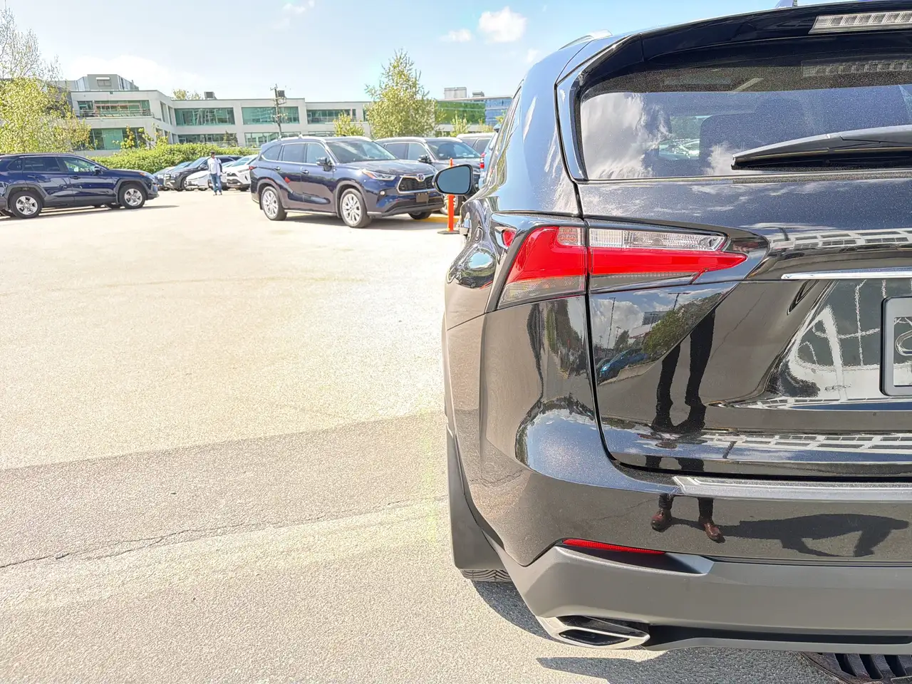 Lexus NX снимка Lexus NX