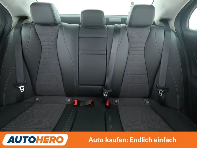 Mercedes-Benz E view 15
