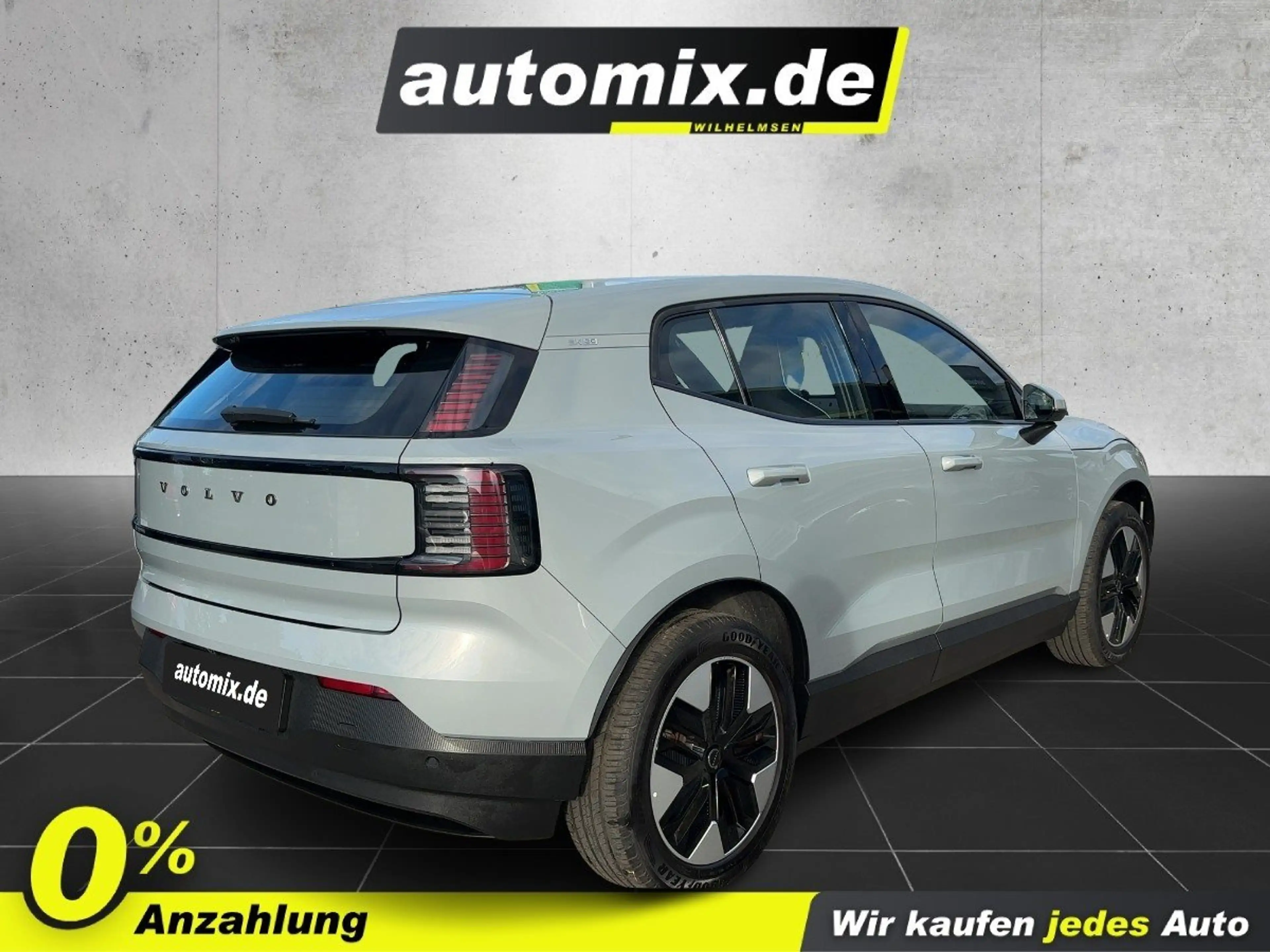 Volvo EX30 Single Motor Core ACC,LED,RFK,NAVI,SHZ,PDC — photo 4