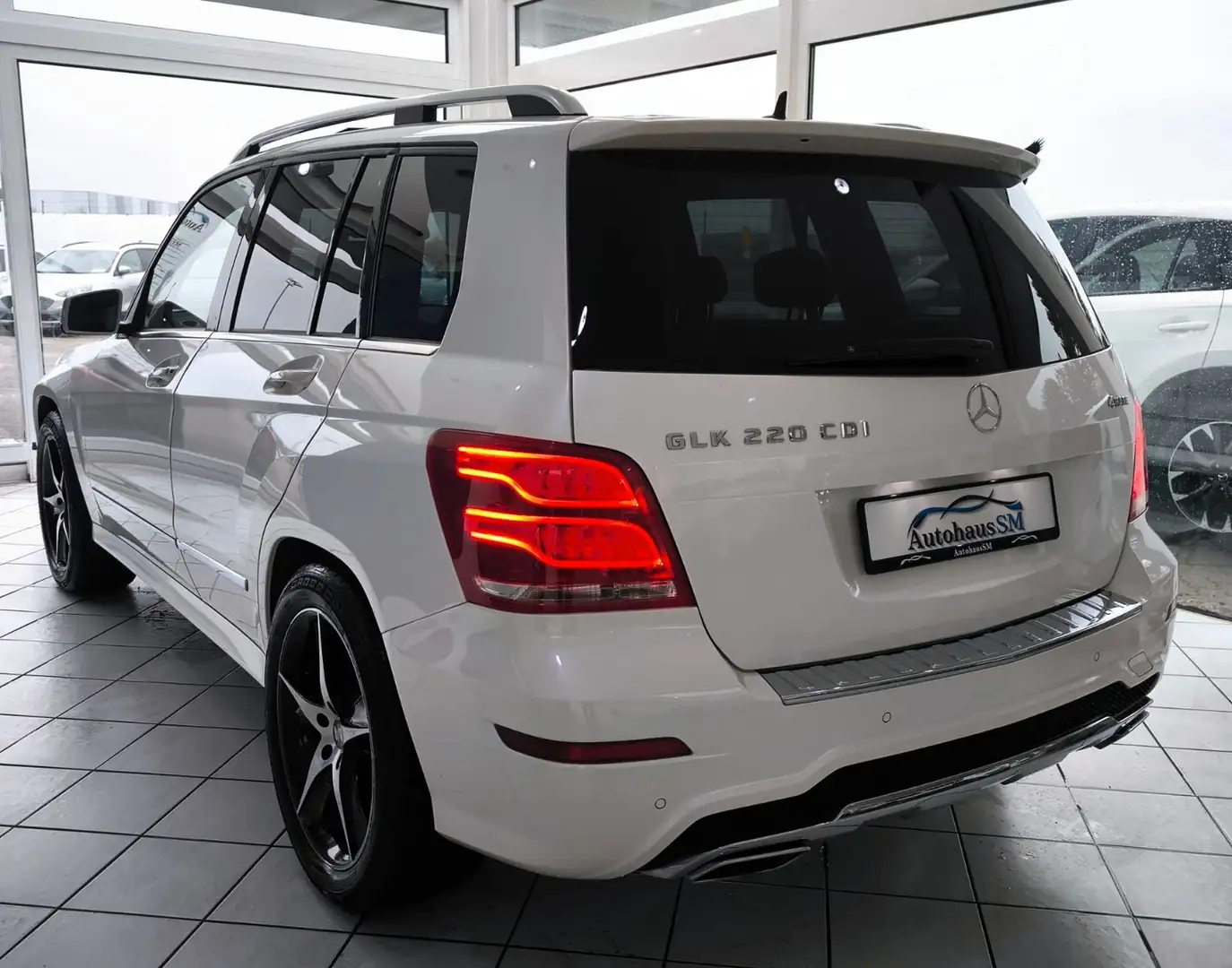 Mercedes-Benz GLK 220 *4Matic*Panorama*8 Fach*Ahk* Blanc - 2