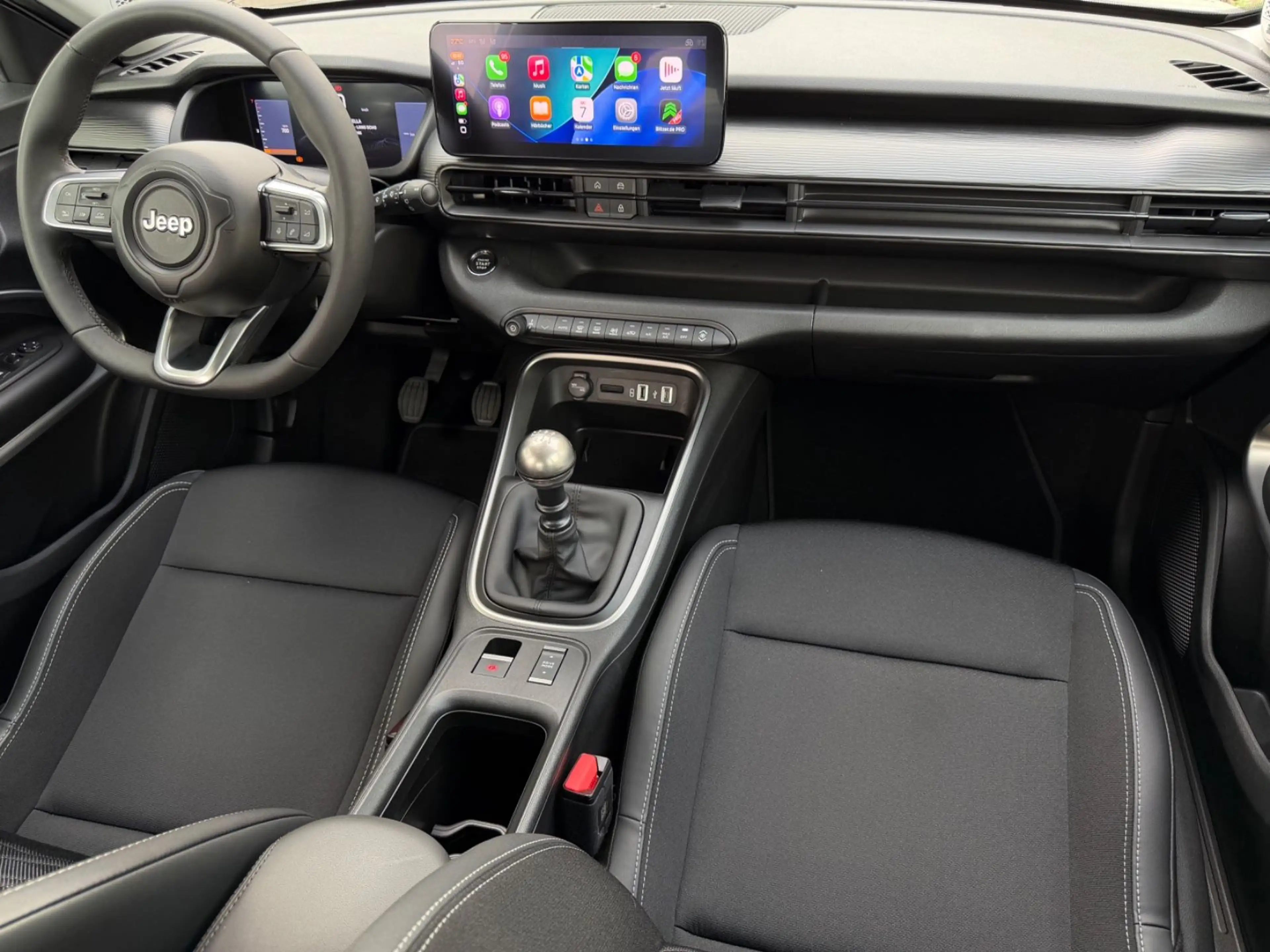 Jeep Avenger Altitude*KAMERA*ACC*CARPLAY*LED*WINTER* — photo 13