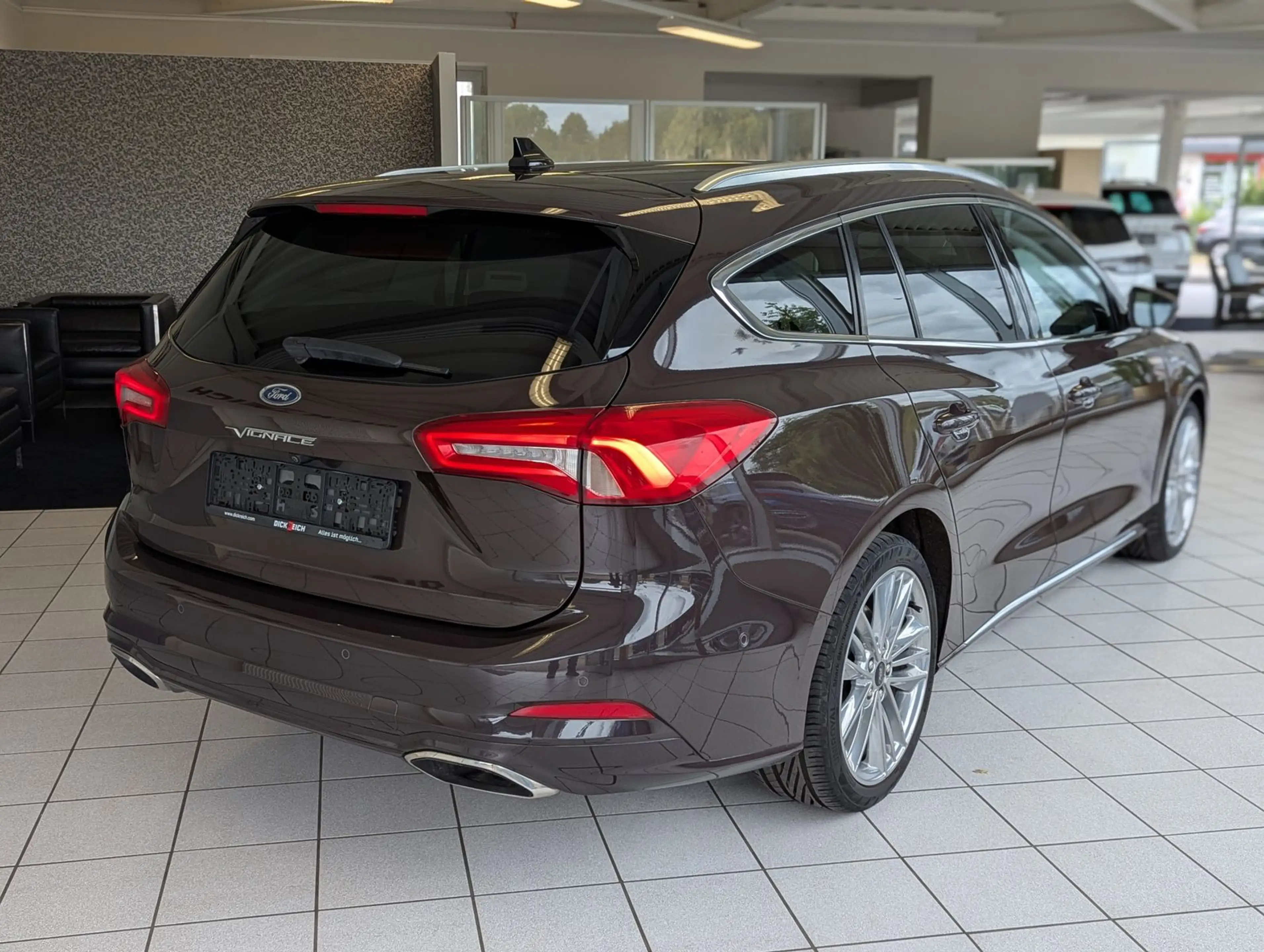 Ford Focus 1.5 EB Vignale StHz. Pano AHK B&O HUD ACC — photo 9
