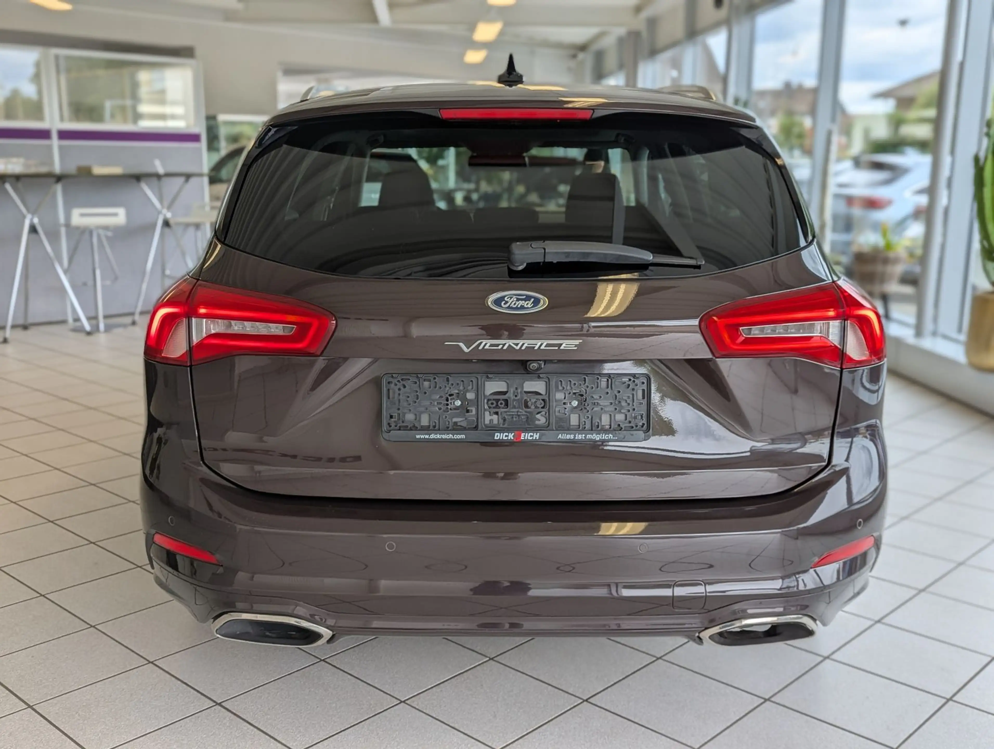 Ford Focus 1.5 EB Vignale StHz. Pano AHK B&O HUD ACC — photo 8