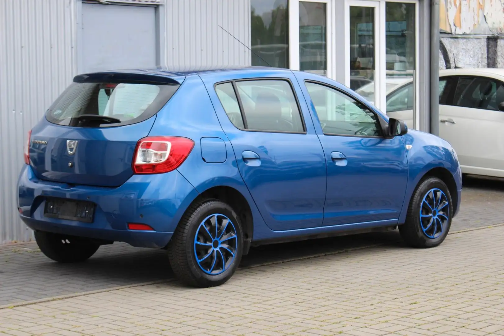 Dacia Sandero II Laureate+Klima+Navi+Tempomat+1.Hand Blau - 2