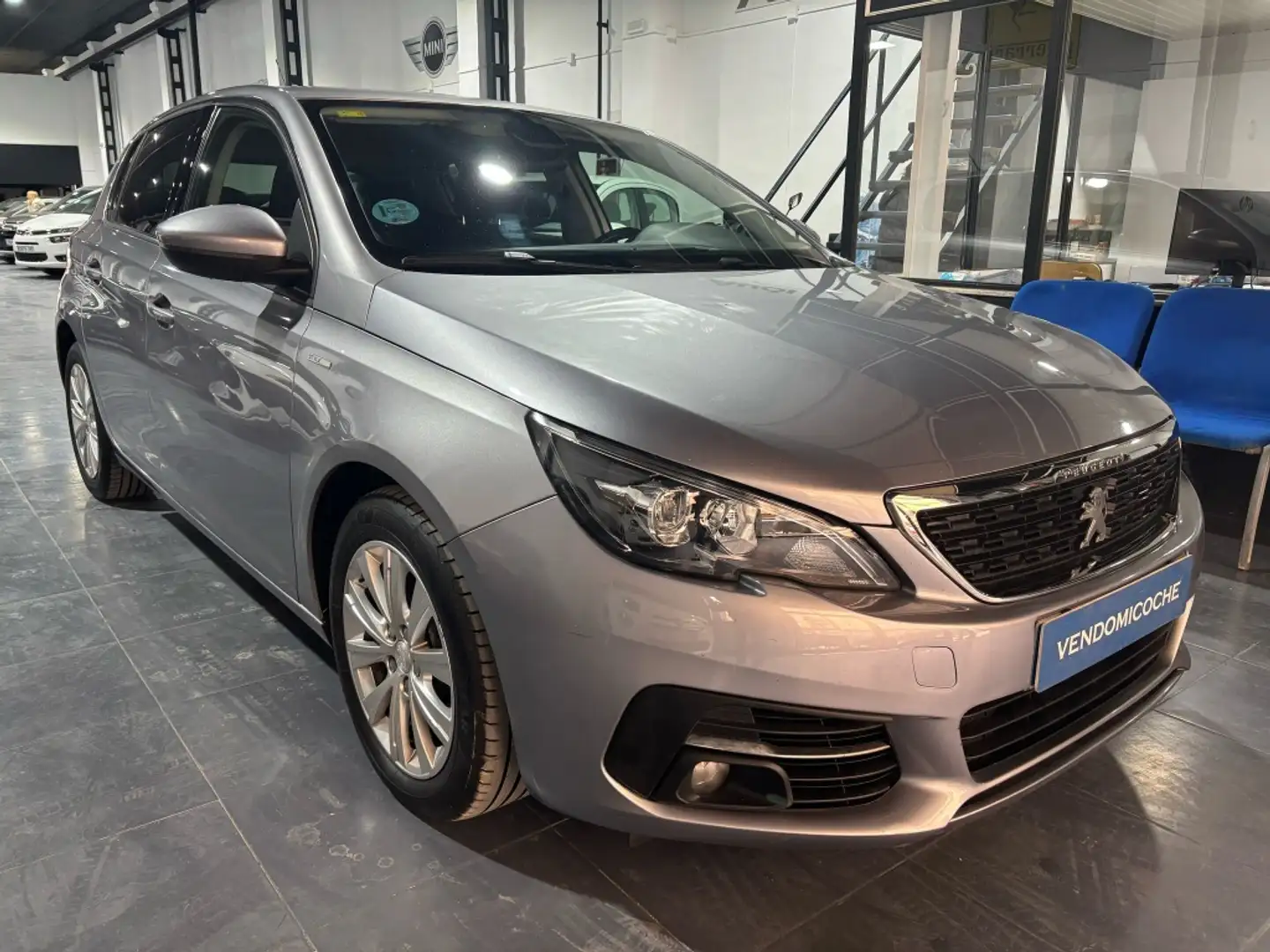 Peugeot 308 1.5BlueHDi S&S Active 130 Gris - 2