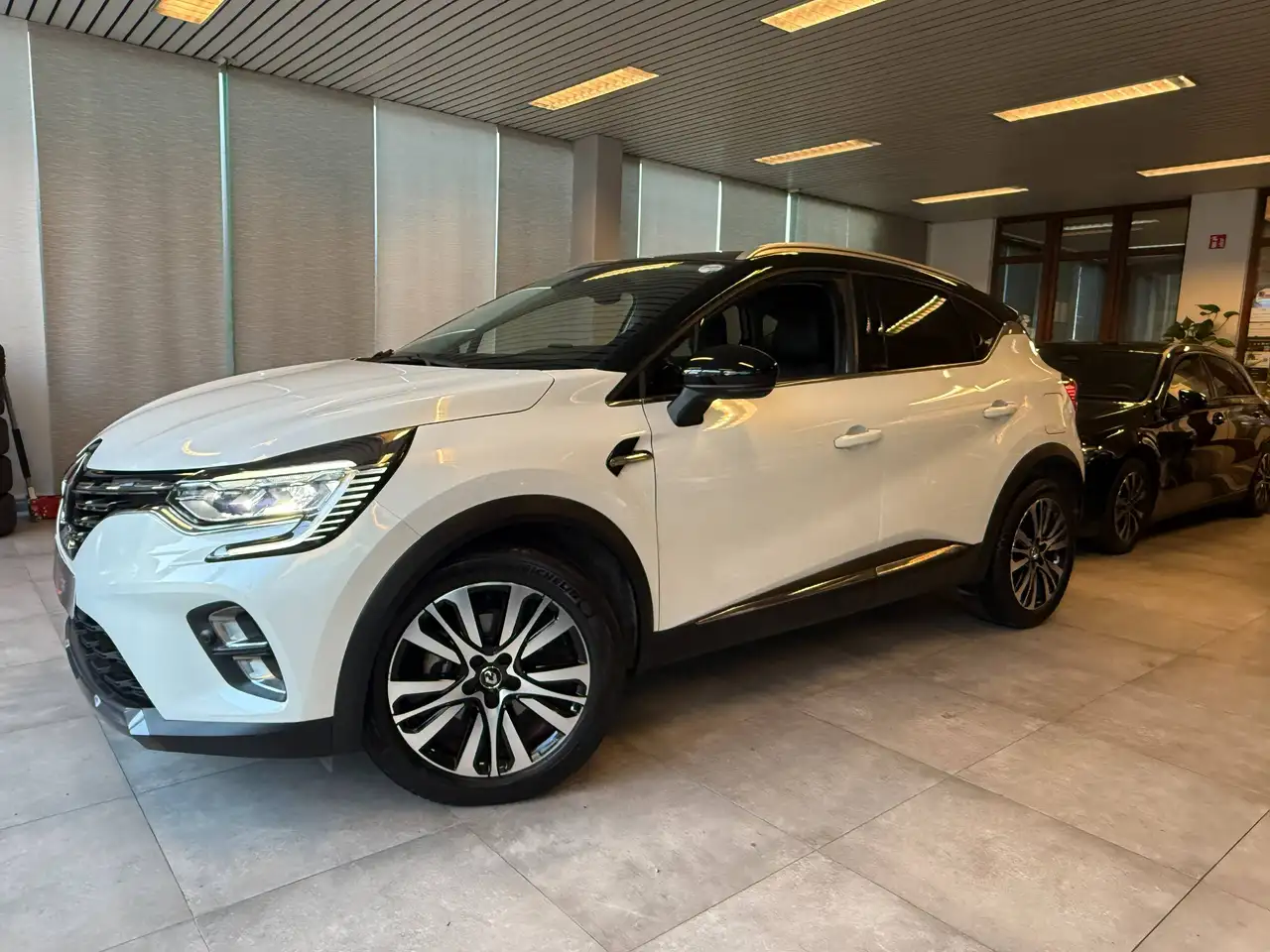 Renault Captur 1.33 TCe Initale Paris EDC GPF (EU6D)garantie 12mois, миниатюра 4