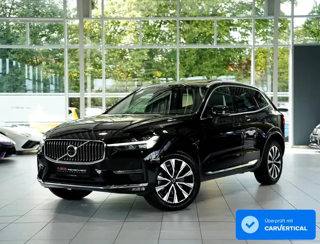 Volvo XC60 main image